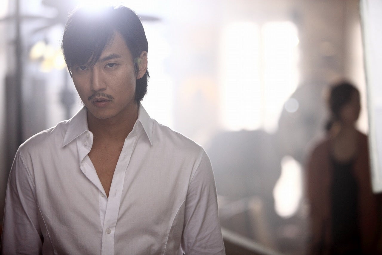 『赤と黒』©アジア・コンテンツ・センター グッド・ストーリー NHK