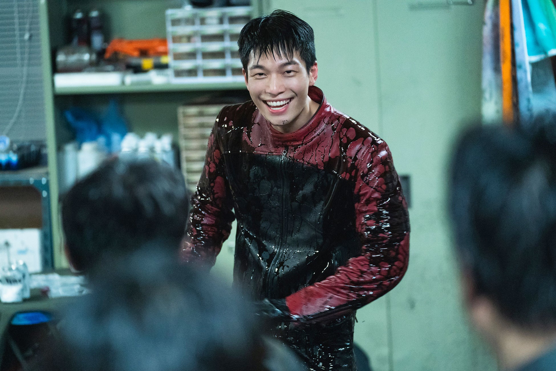 『バッド・アンド・クレイジー』© 2021 IQIYI INTERNATIONAL SINGAPORE PTE. LTD. All rights reserved.