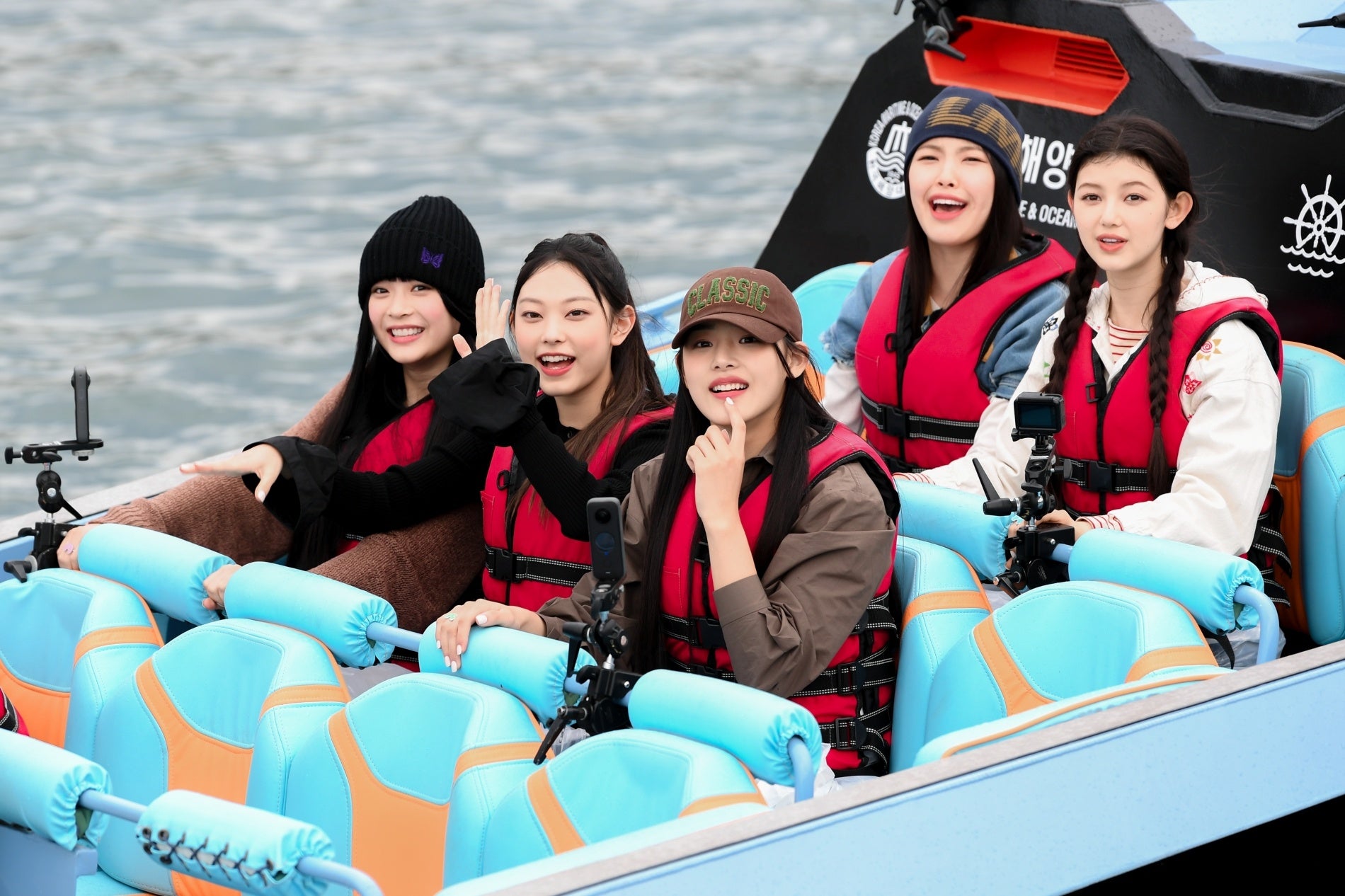 『NewJeans Code in 釜山』©SBS