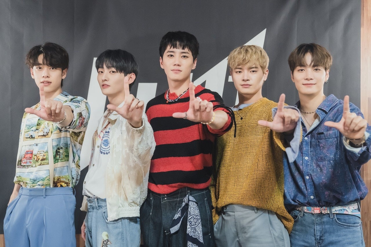 『君の夜になってあげる』© BIG OCEAN ENM　© SUPERMOON PICTURES 