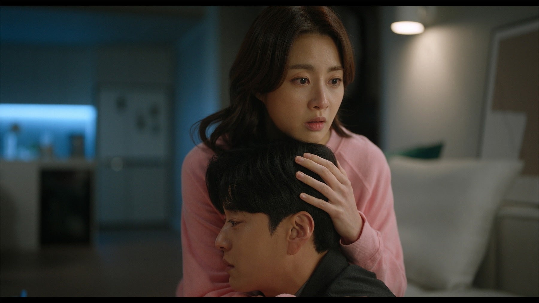 『私たち、他人になれるかな？』© 2023 KT StudioGenie Co.,Ltd All rights reserved