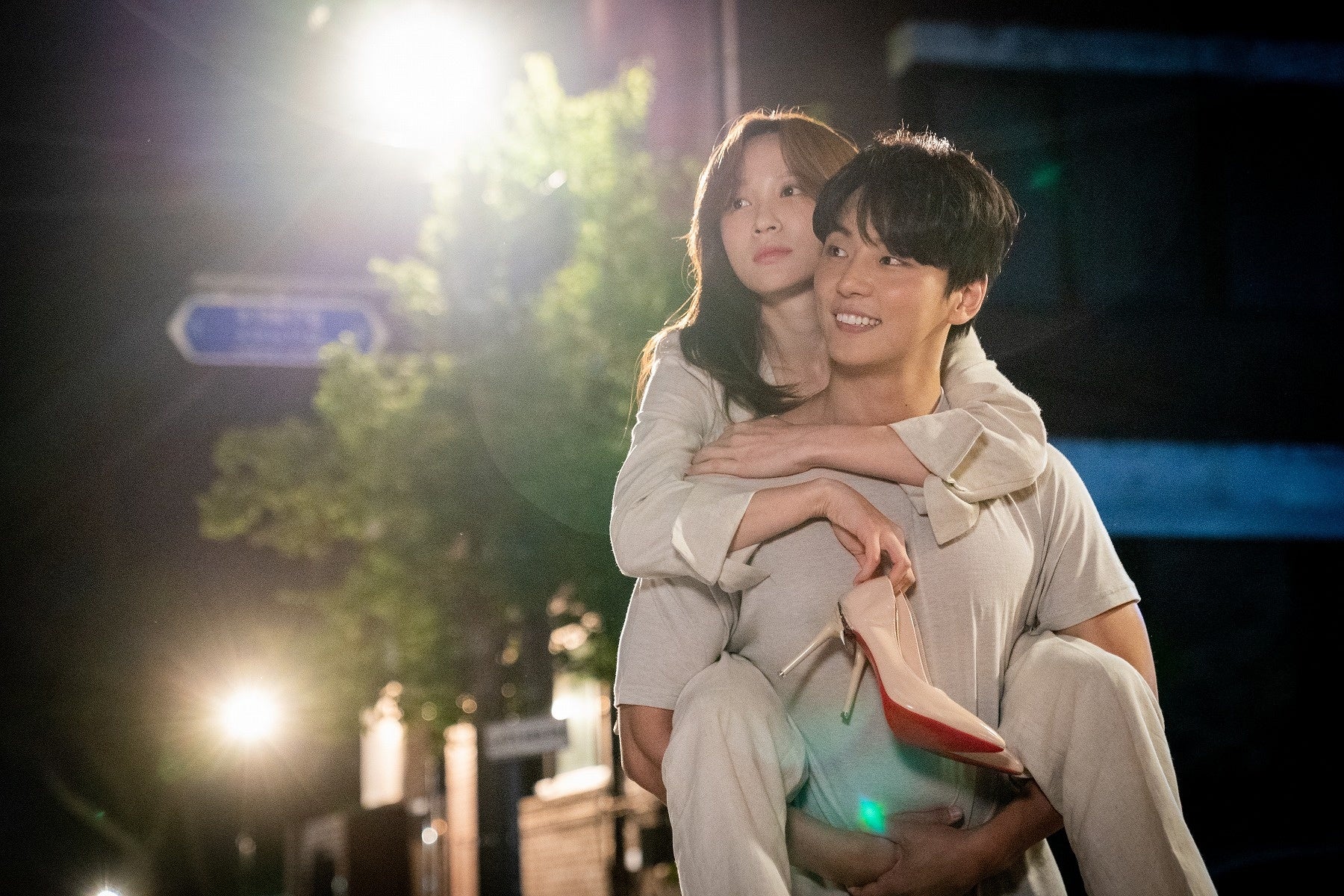 『ユー・レイズ・ミー・アップ』© Wavve