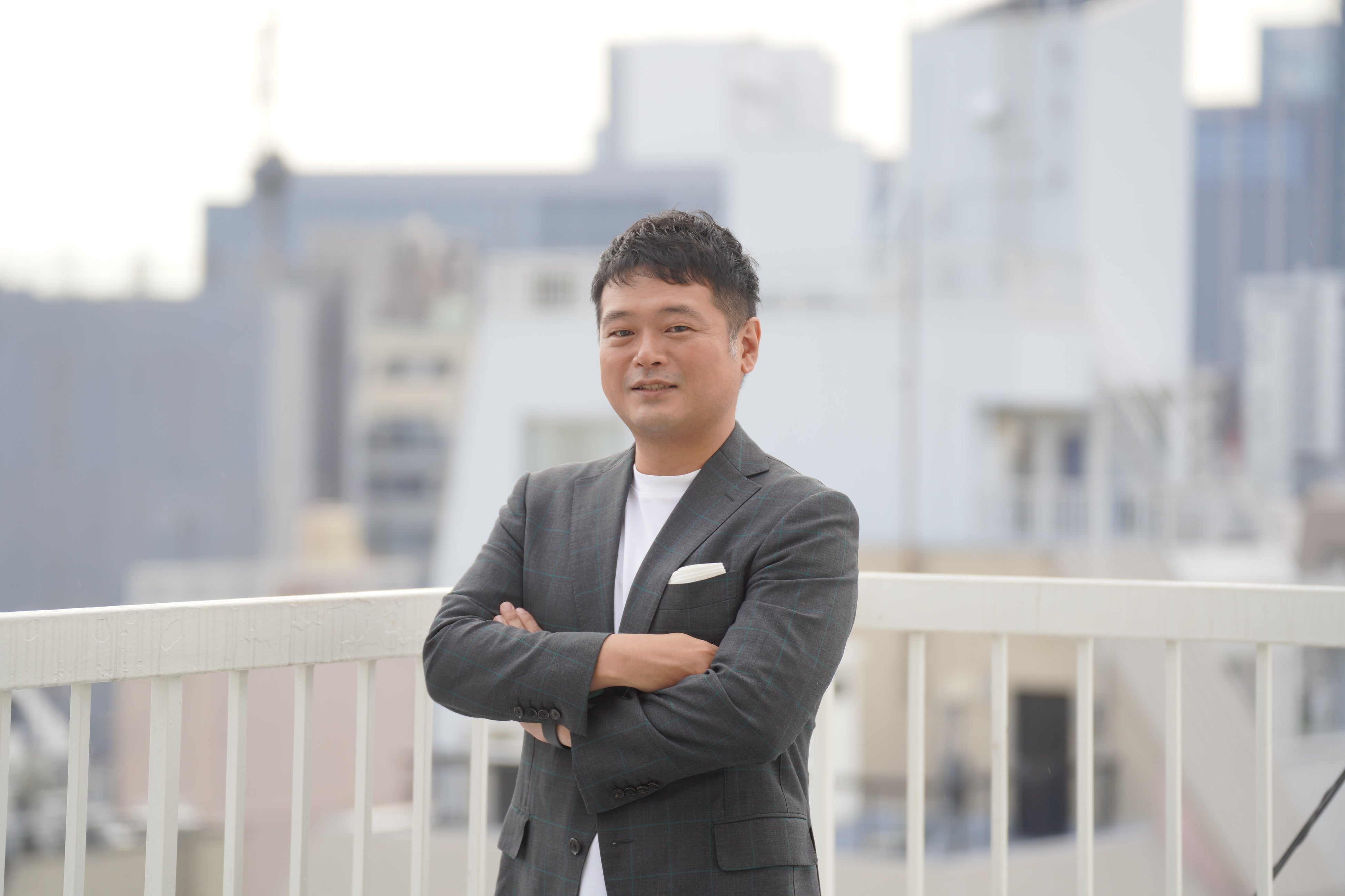 ユニファースト株式会社　代表取締役社長　橋本　敦