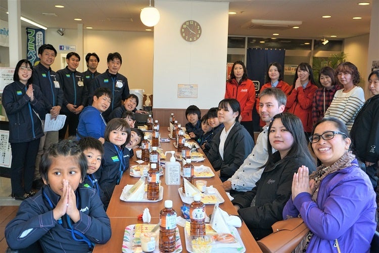 みんなでお食事