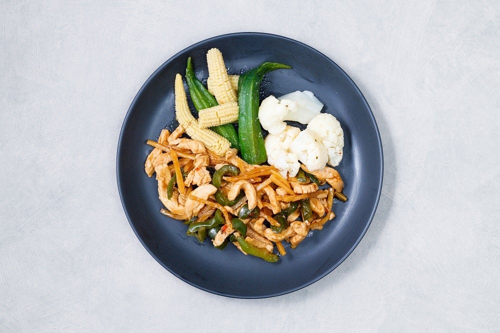 鶏チンジャオロース