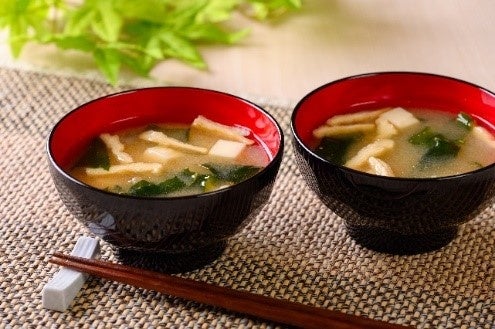 三陸わかめ味噌汁