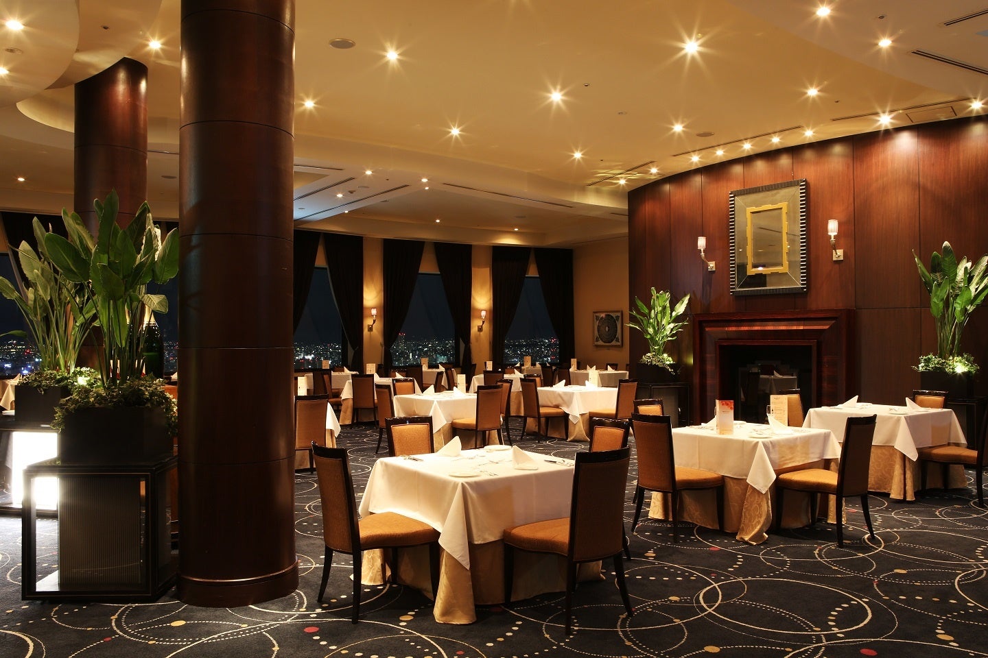 30F「スターゲイト」店内イメージ