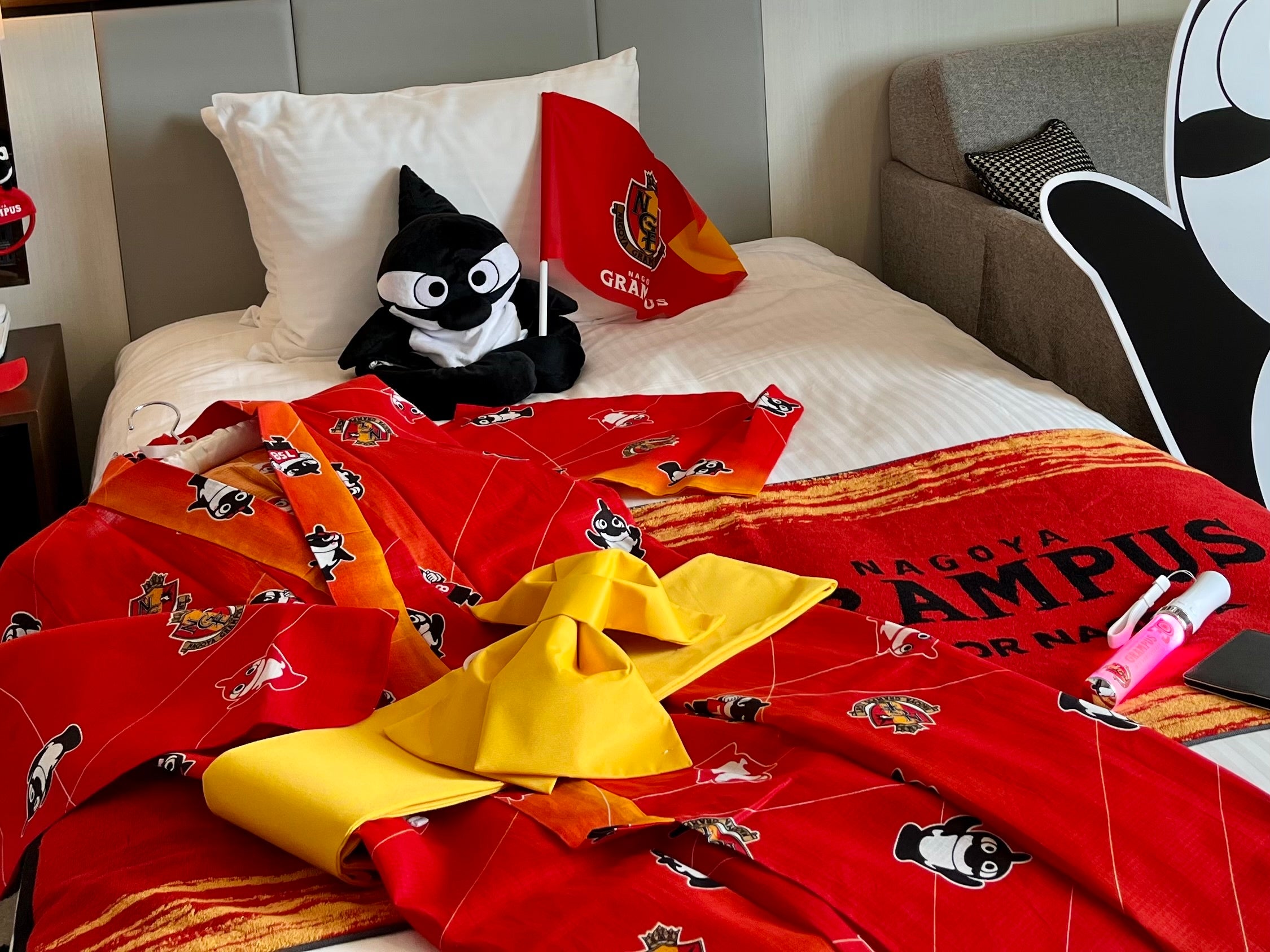 グランパスくん記念撮影グッズ