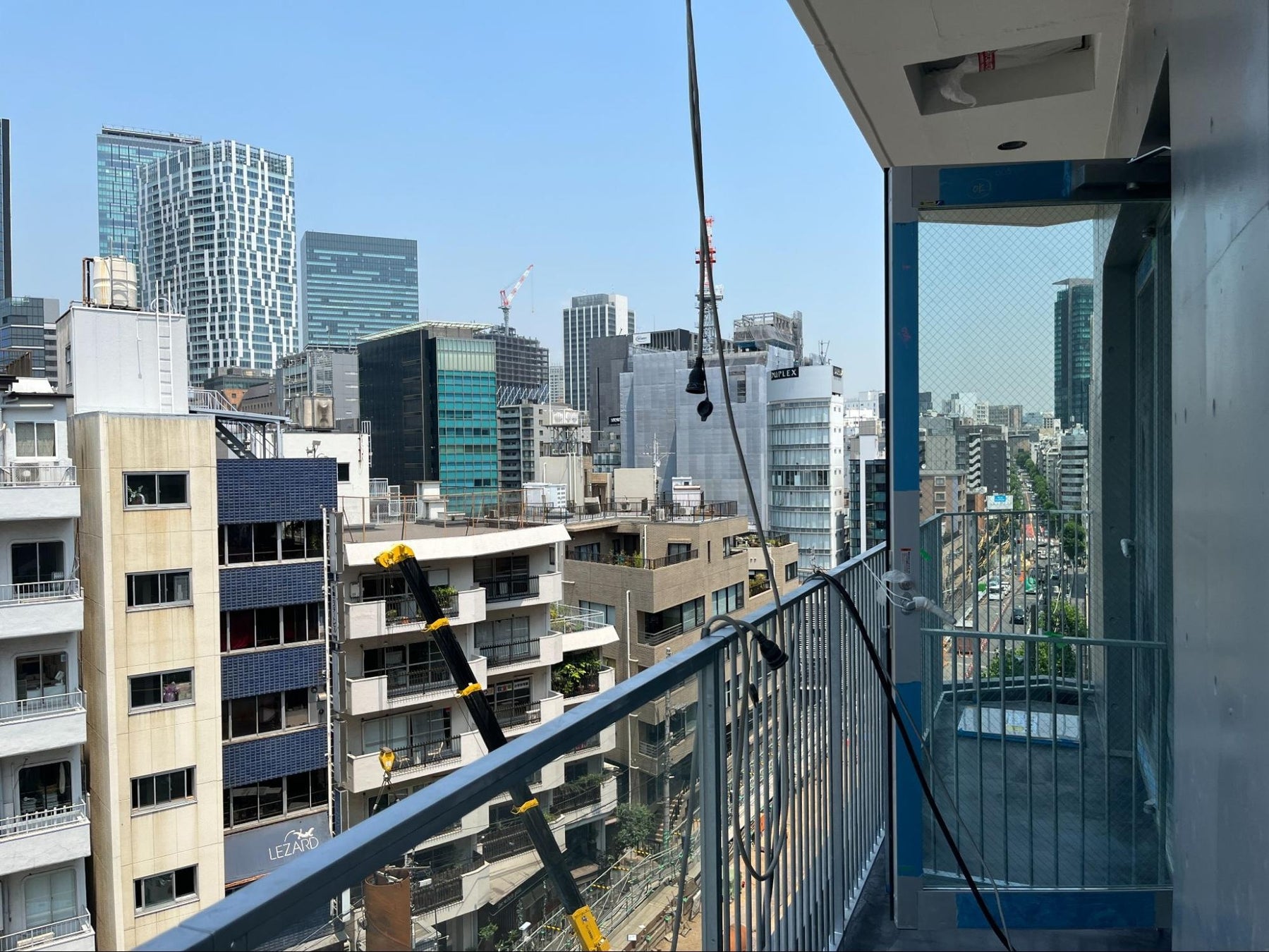 7階眺望。渋谷桜が丘エリアの再開発地を望める点は、事前内覧会でも高評価を得ました