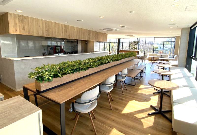 葛西営業所のカフェスペース