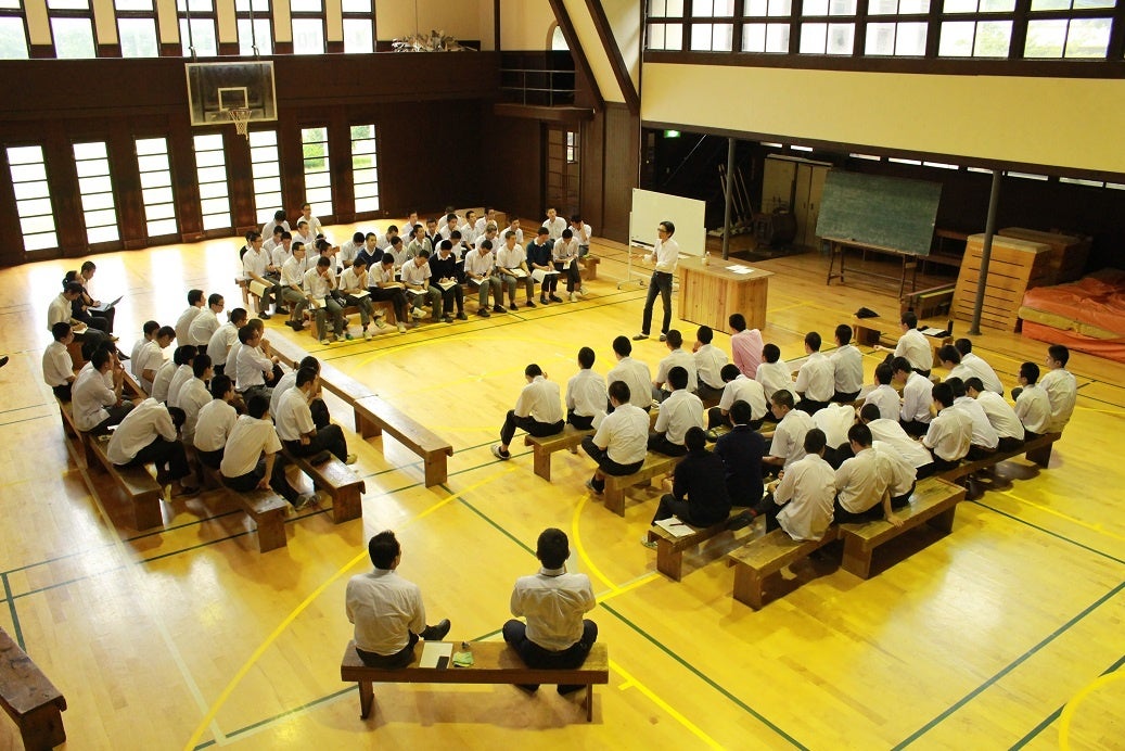 2016年度　初めての「平和週間」　男子部にて