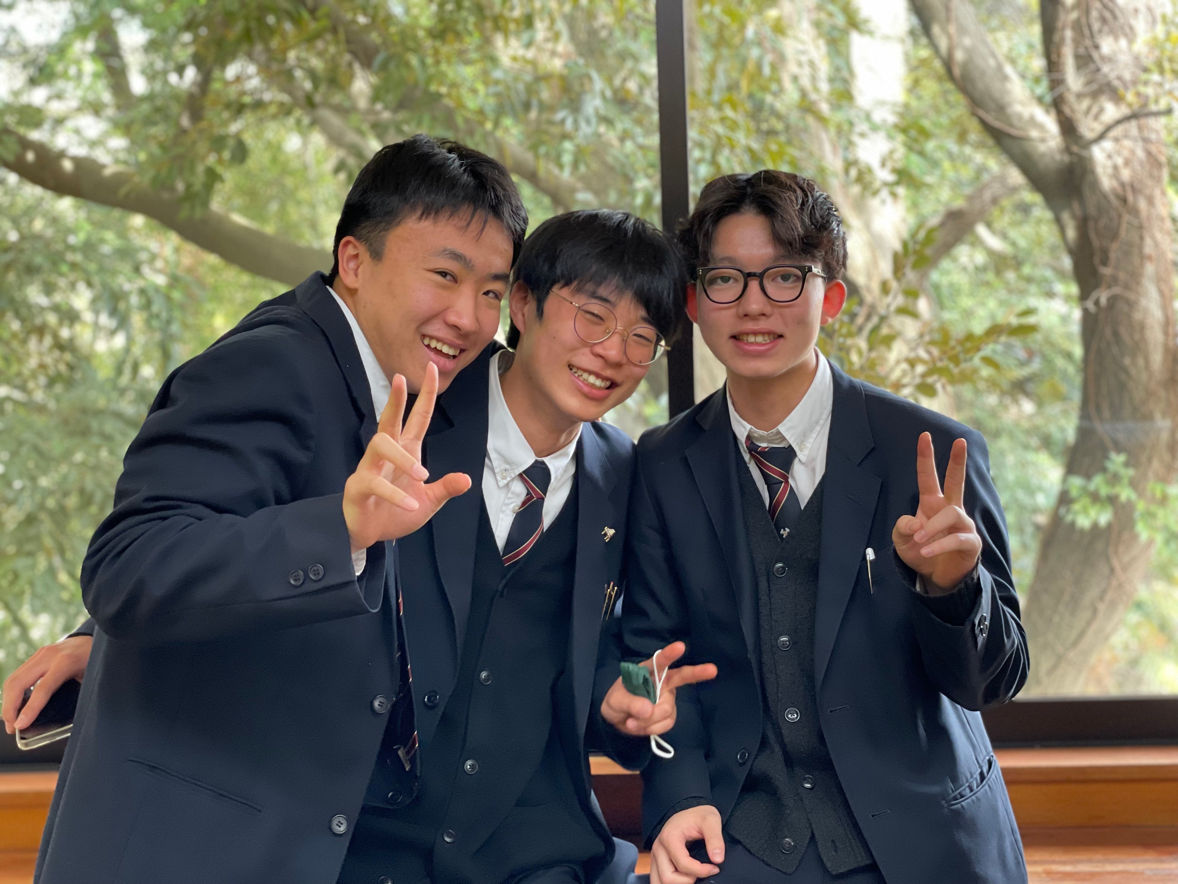 （写真左から）髙橋 龍太朗、阿左美 芭玖、 守矢 風太　中心メンバーの3人