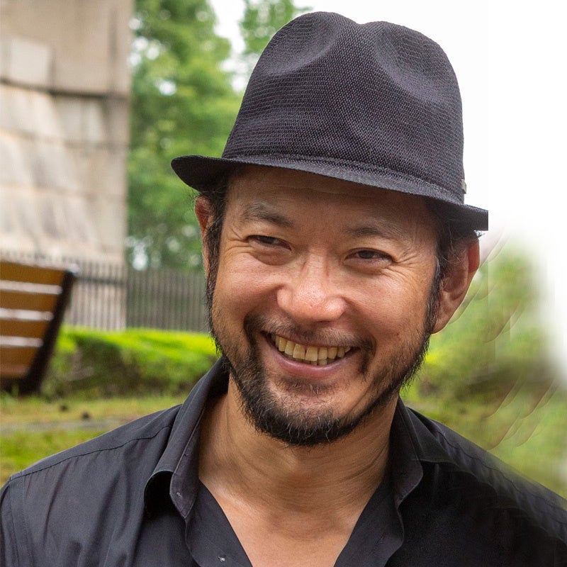 監督：日比遊一