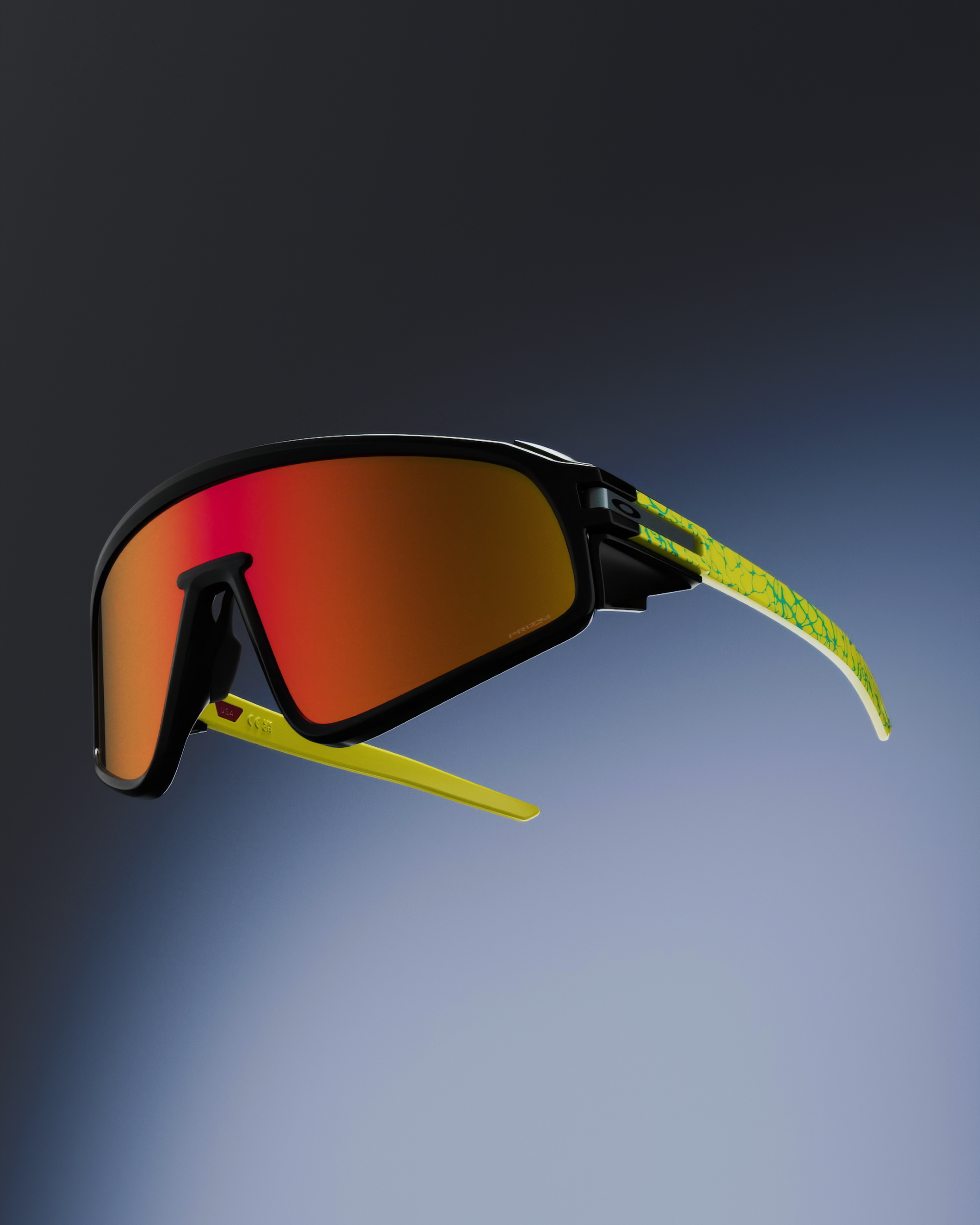 OAKLEY_INNERSPARK_LATCHPANEL