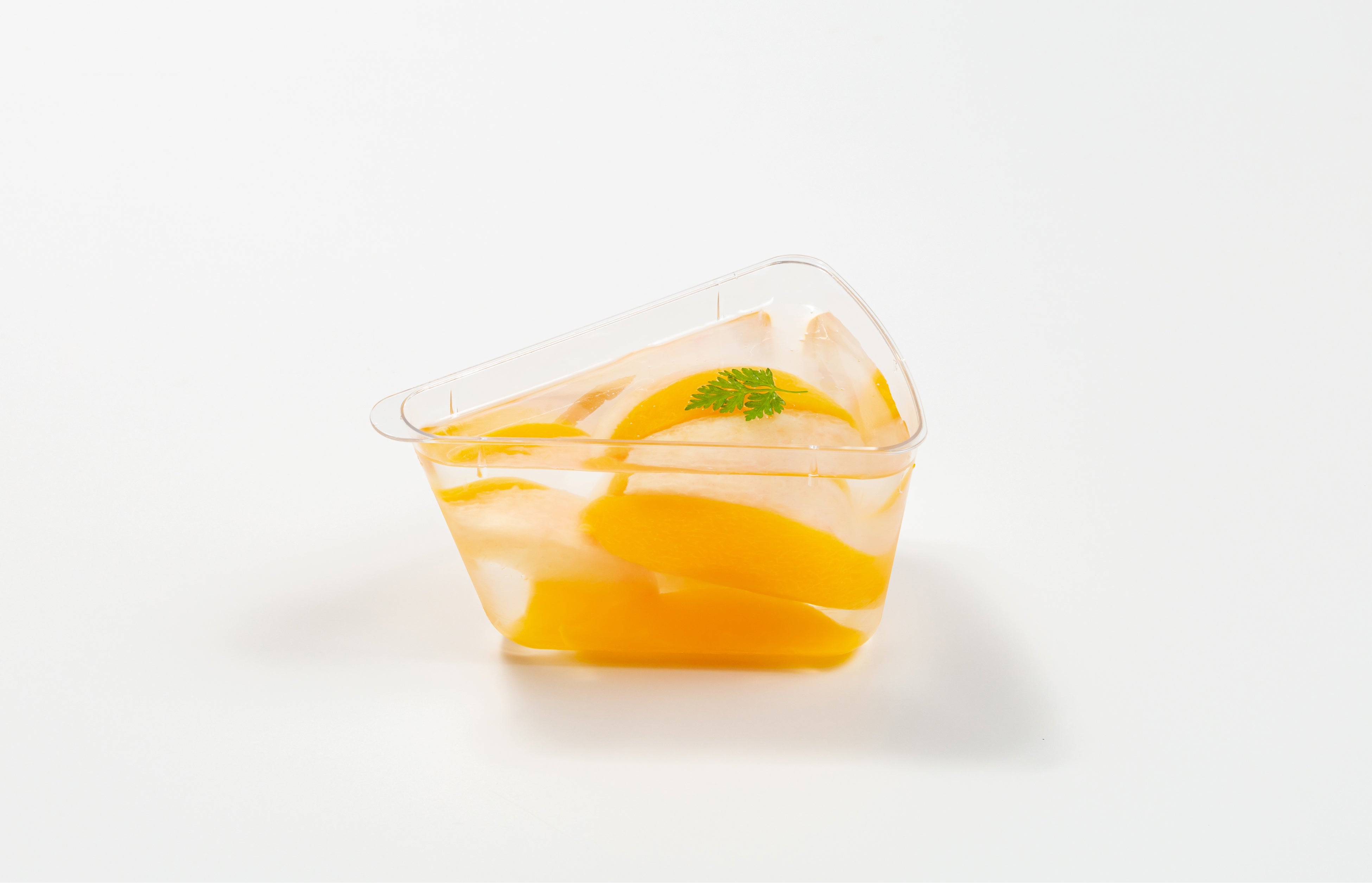 『桃と黄金桃のパニエ』