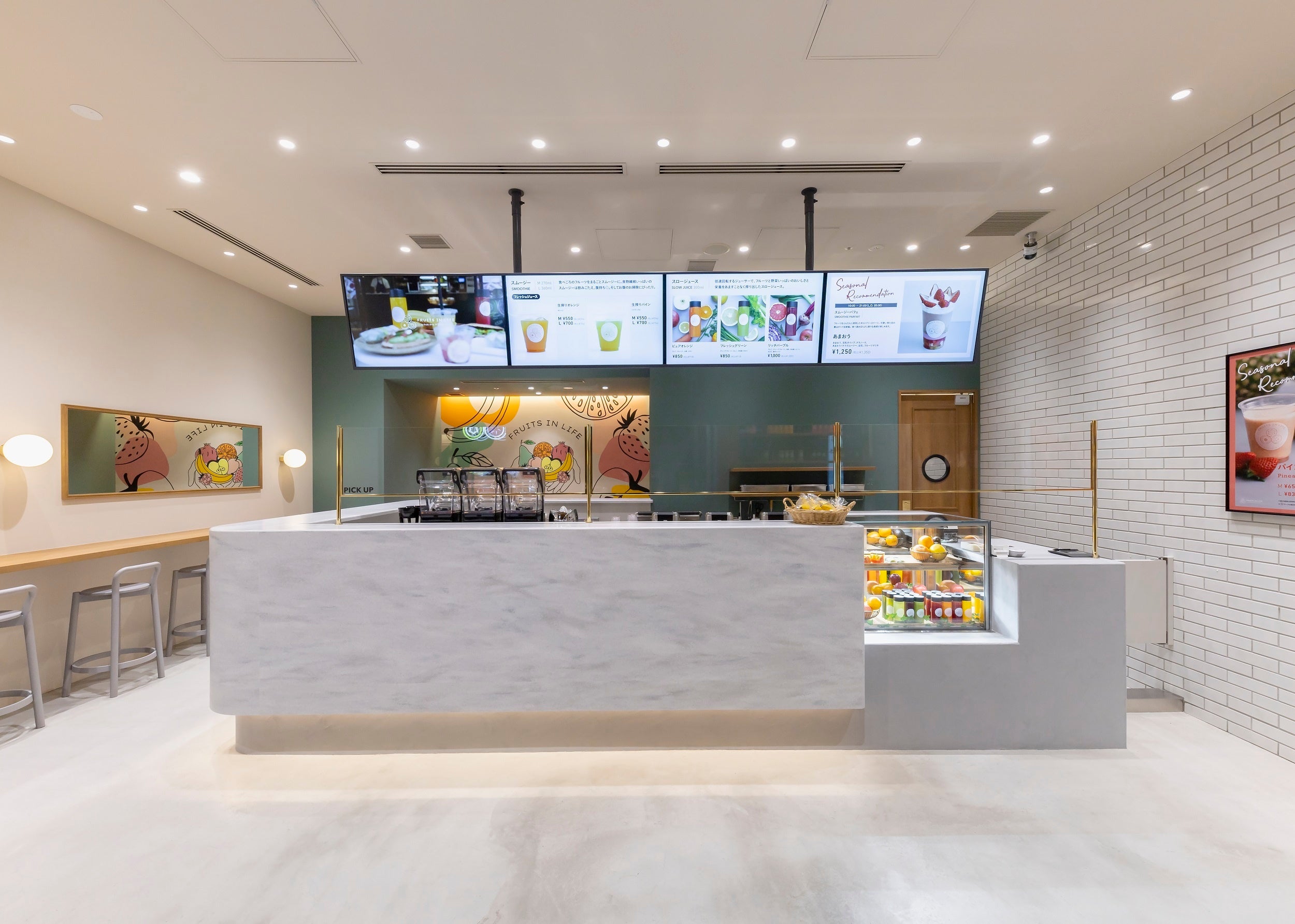 FRUITS IN LIFE　店舗イメージ