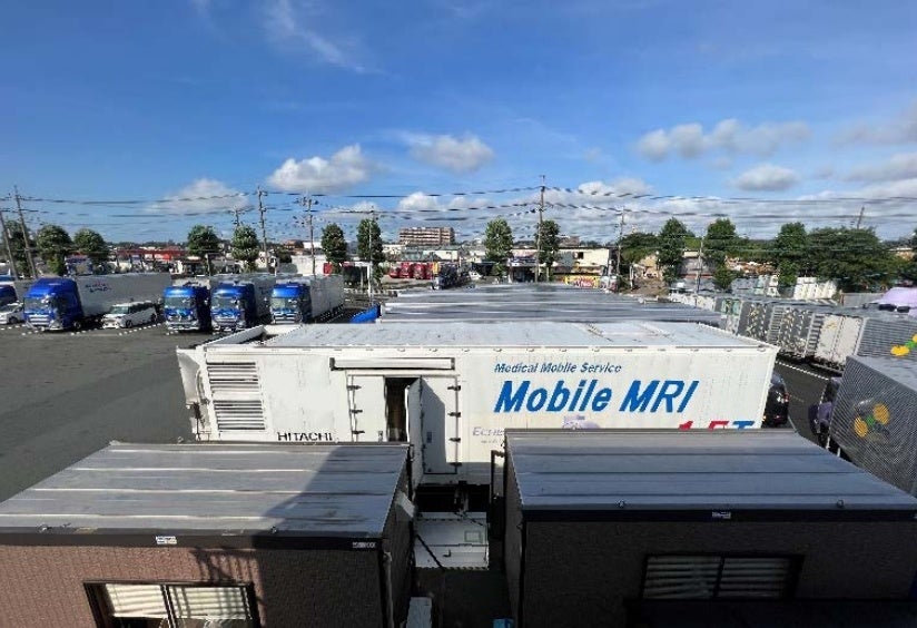 129号相模原SS近隣に設置したMRI搭載車両