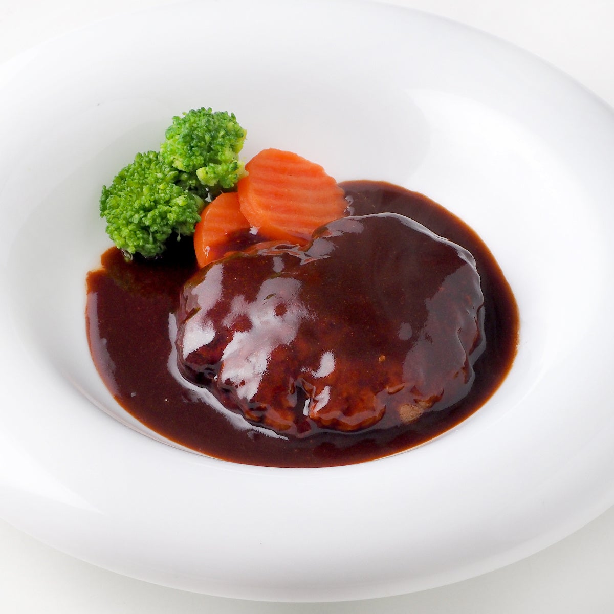 『黒毛和牛使用　肉山肉右衛門　ハンバーグ』￥890／1個