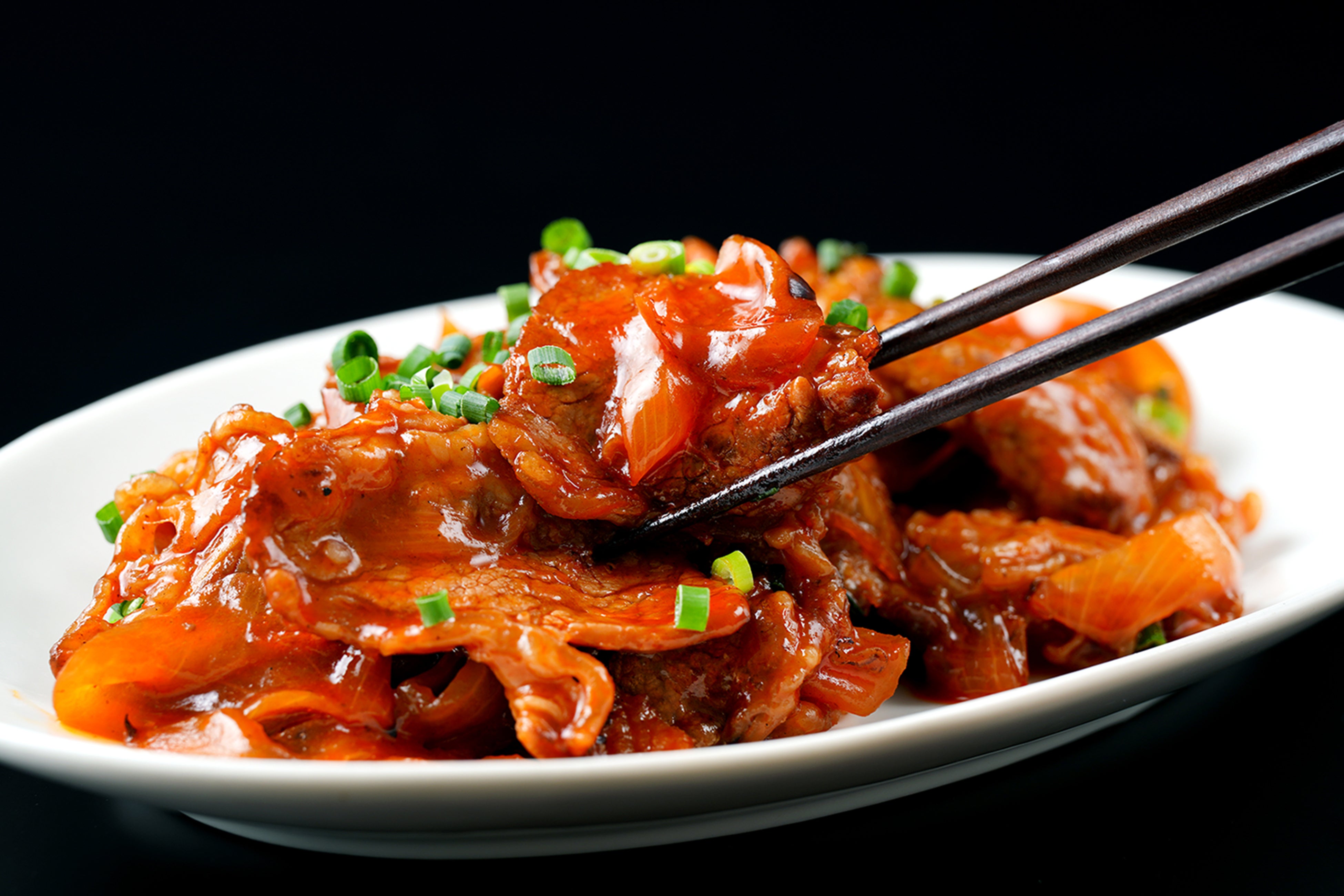 大黒天 ピリ辛 鉄板牛バラ焼き