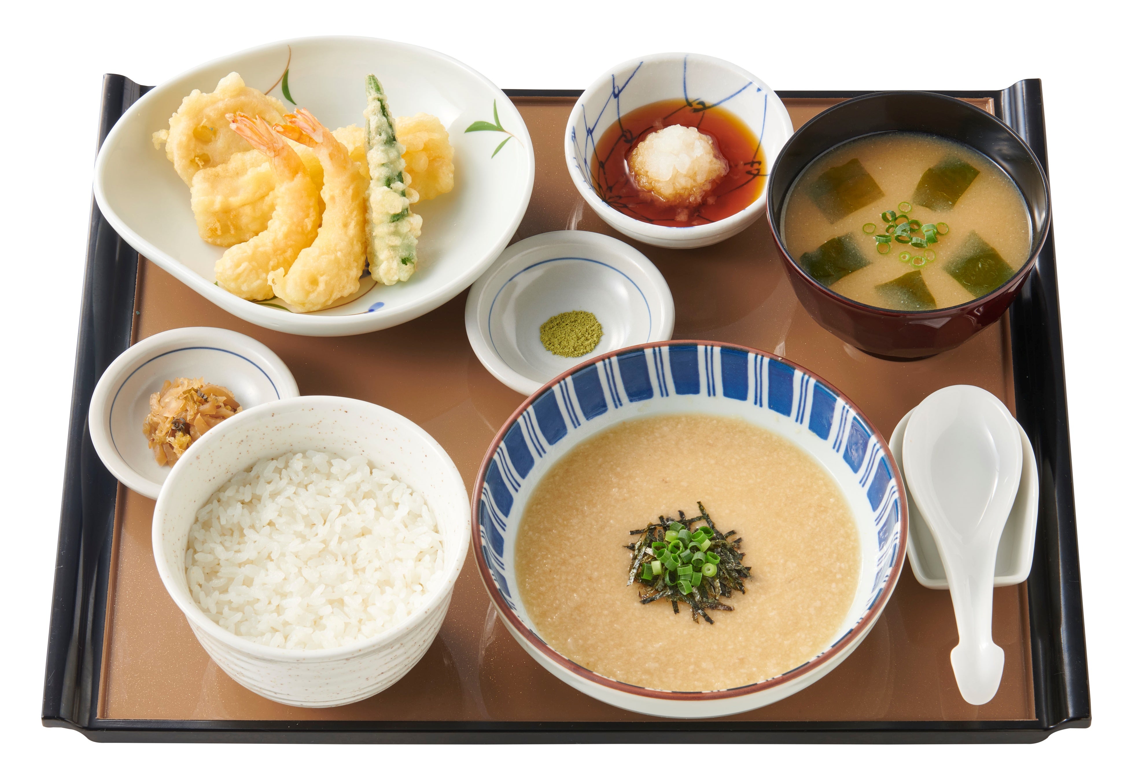 静岡とろろ汁と天ぷらの定食 920円