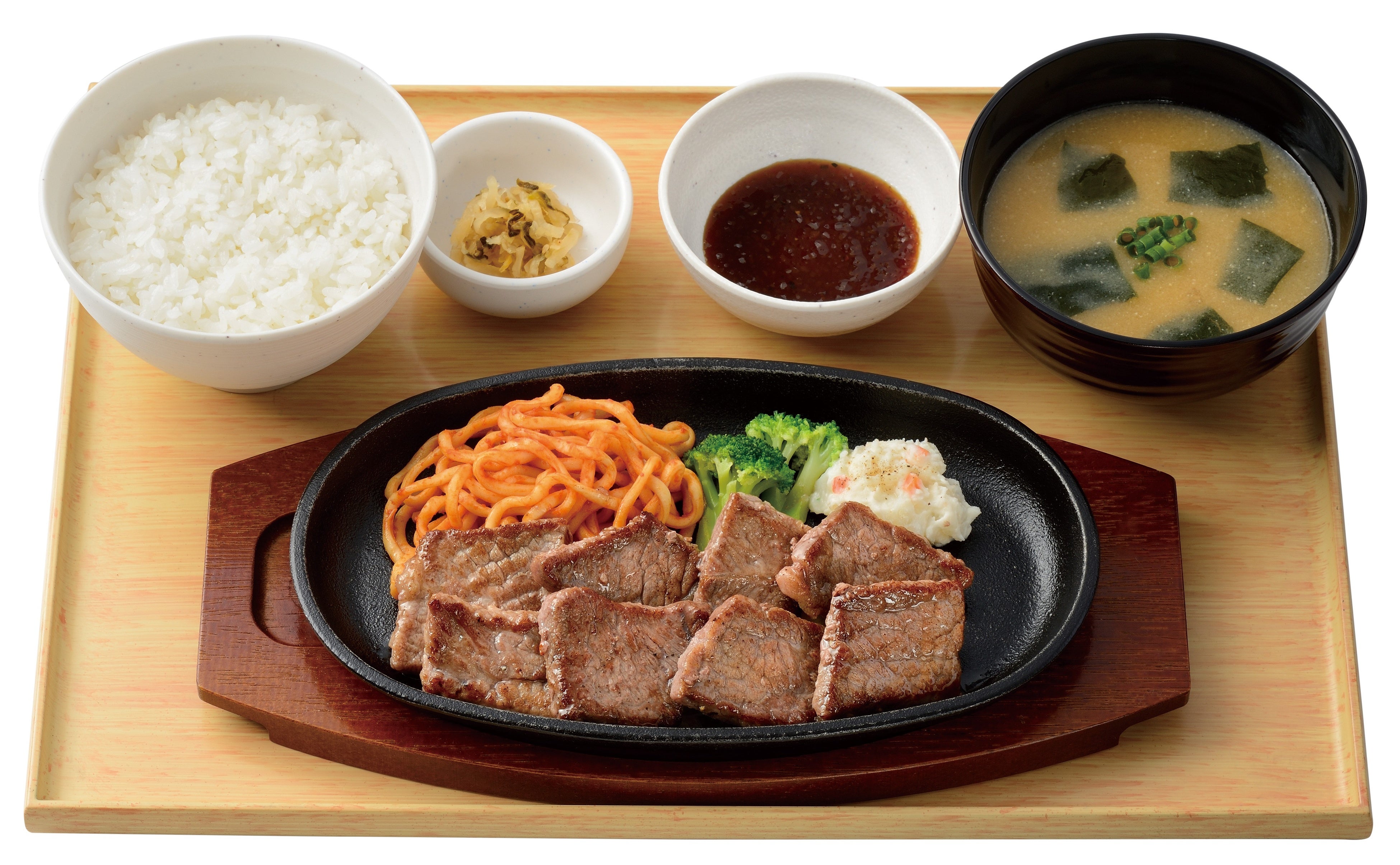 ブラックアンガスビーフのカットステーキ定食【和風ソース】1,340円