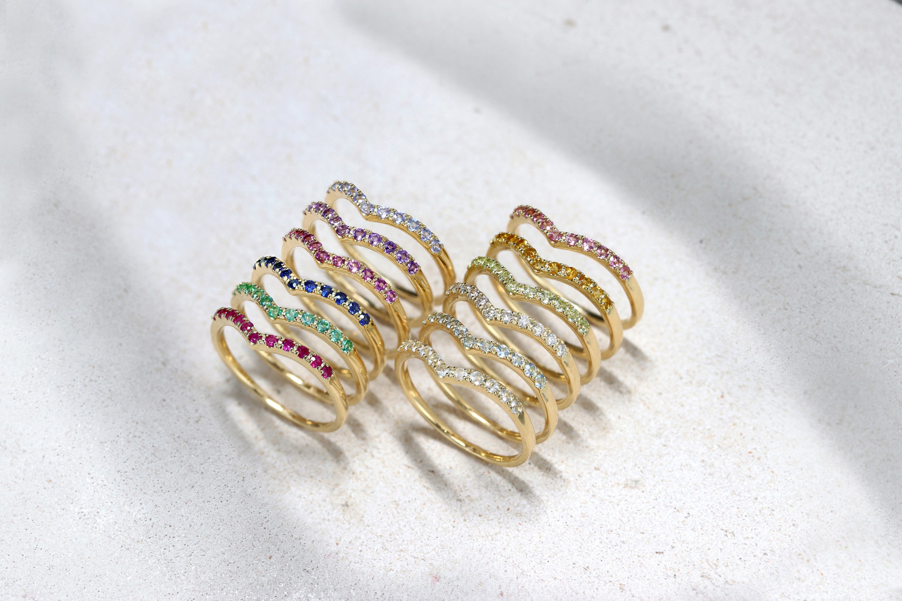 全12色・V字型カットのエタニティリング