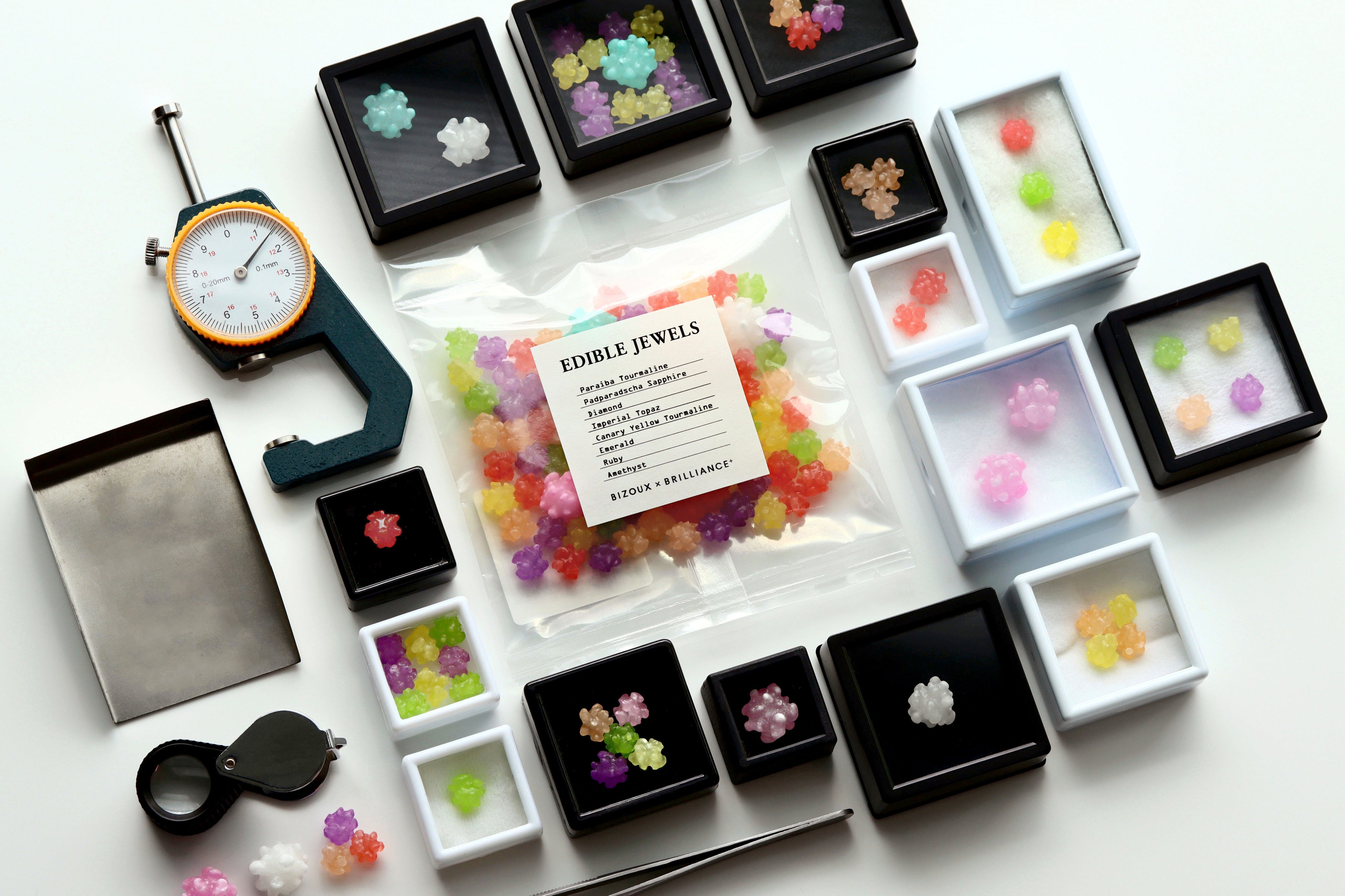 オープン記念ノベルティ「食べられる宝石（金平糖）」（来店者全員）