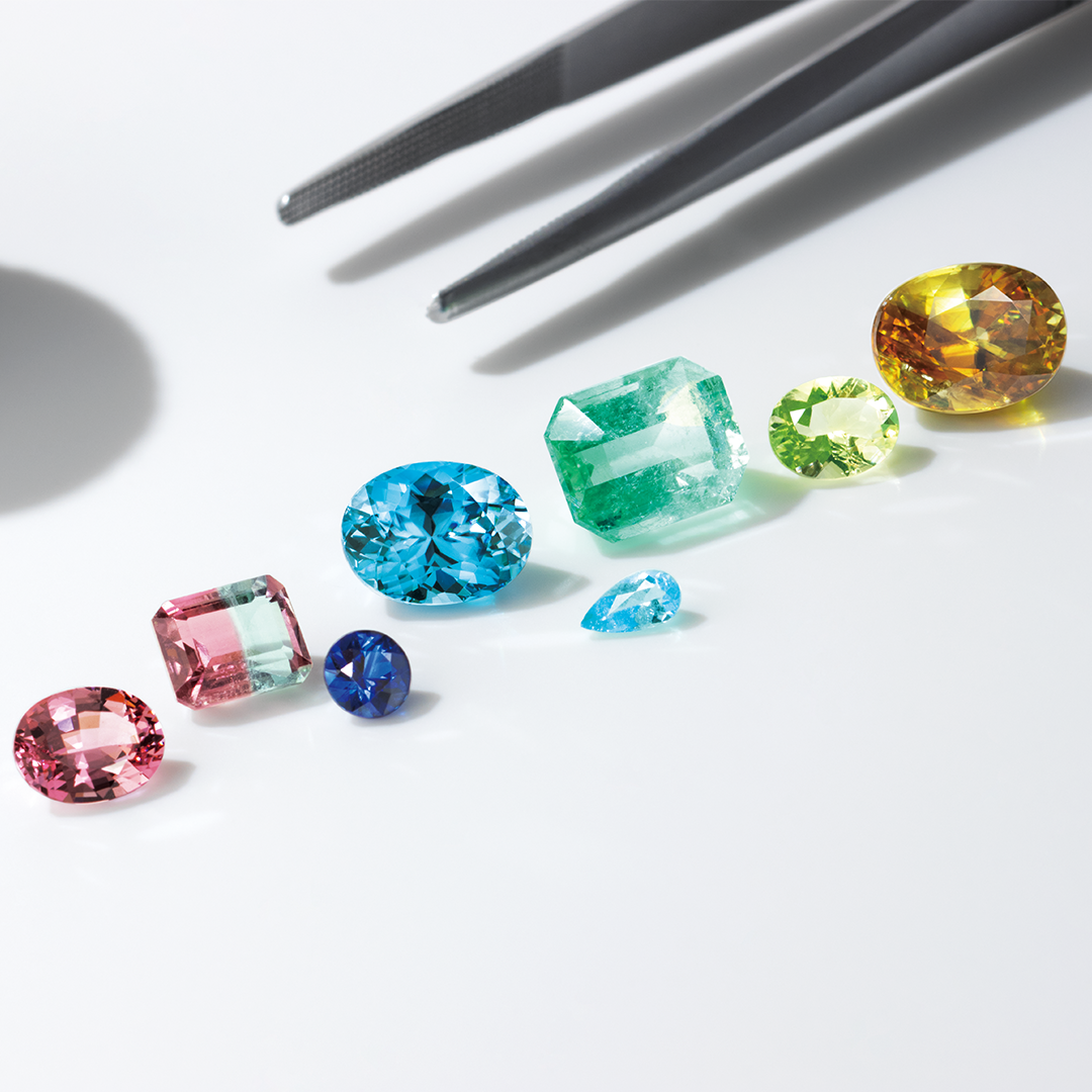 希少なルースを使い、セミオーダーで“世界に1つだけ”のリング、ネックレスを作れます（画像はイメージ）