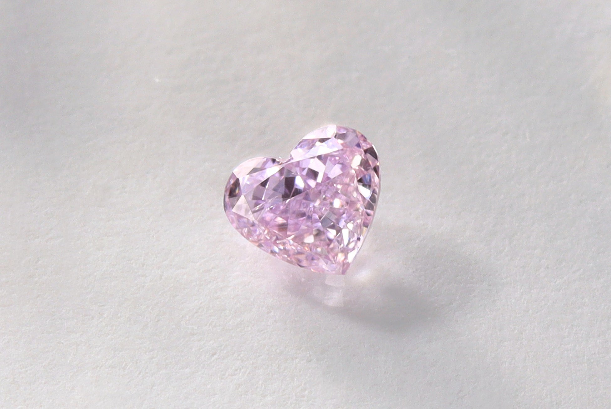 Pink Diamond 0.100ct (Fancy Purple Pink / SI2)