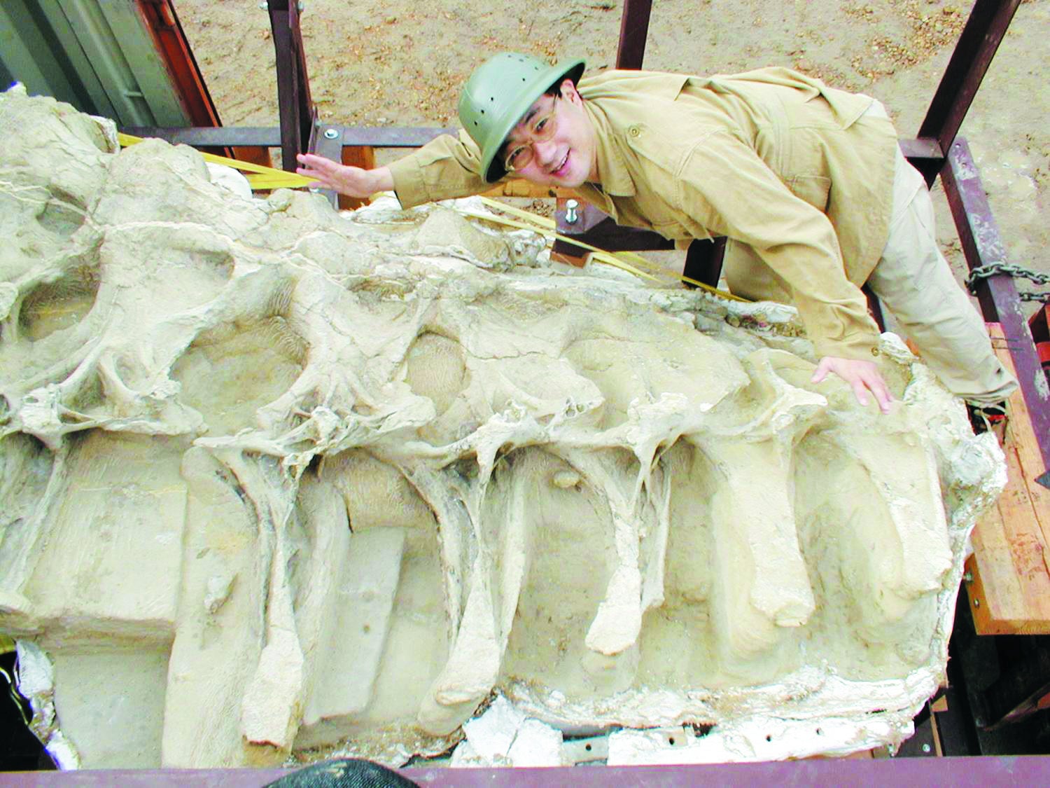 恐竜研究家　富田京一先生