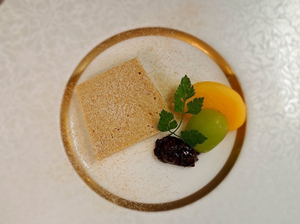 四季郷土料理かどや 山上亭：はったい粉のテリーヌ