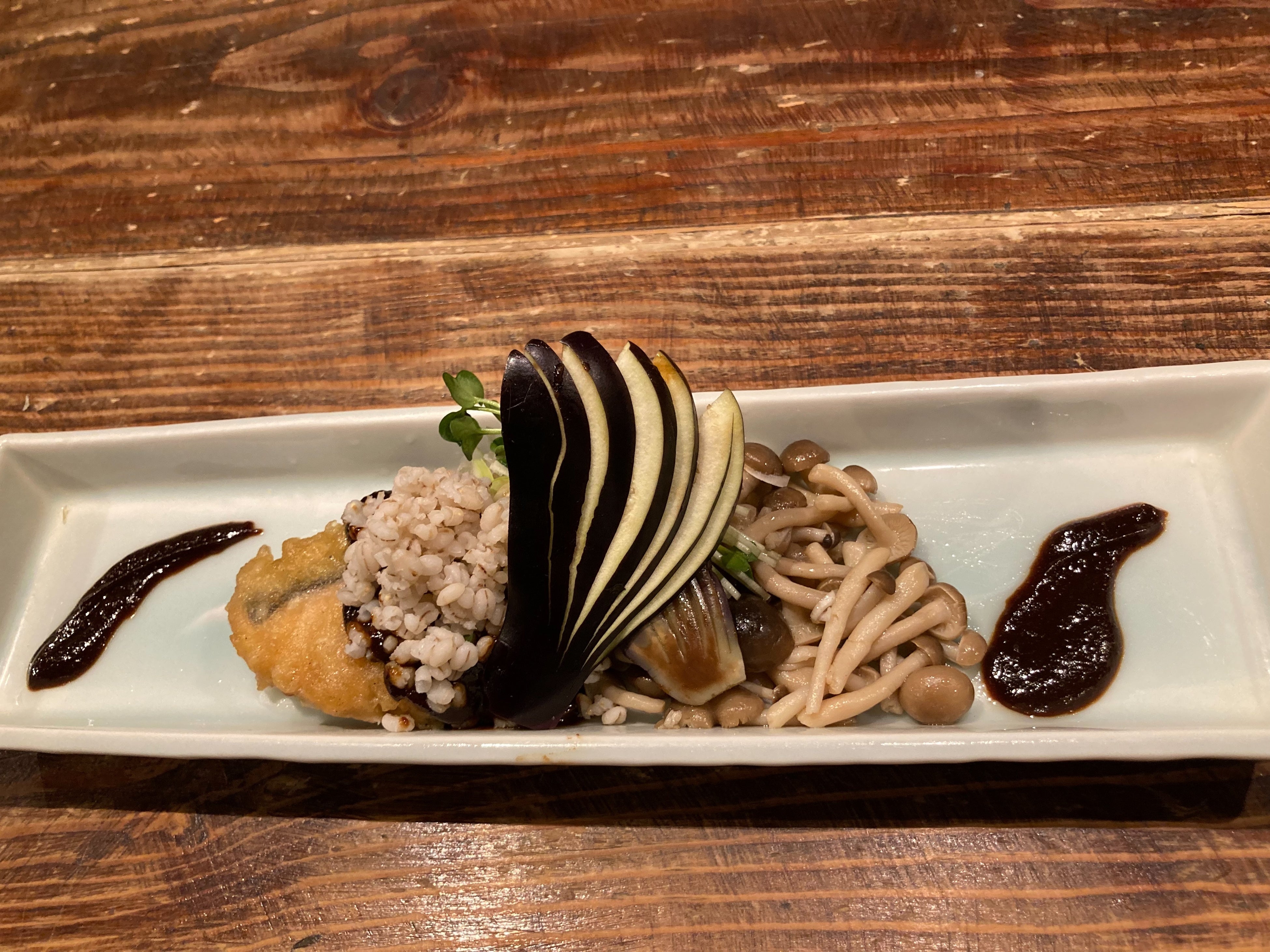 瀬戸内水軍 田町三田本店：秋鮭と麦の田楽焼き