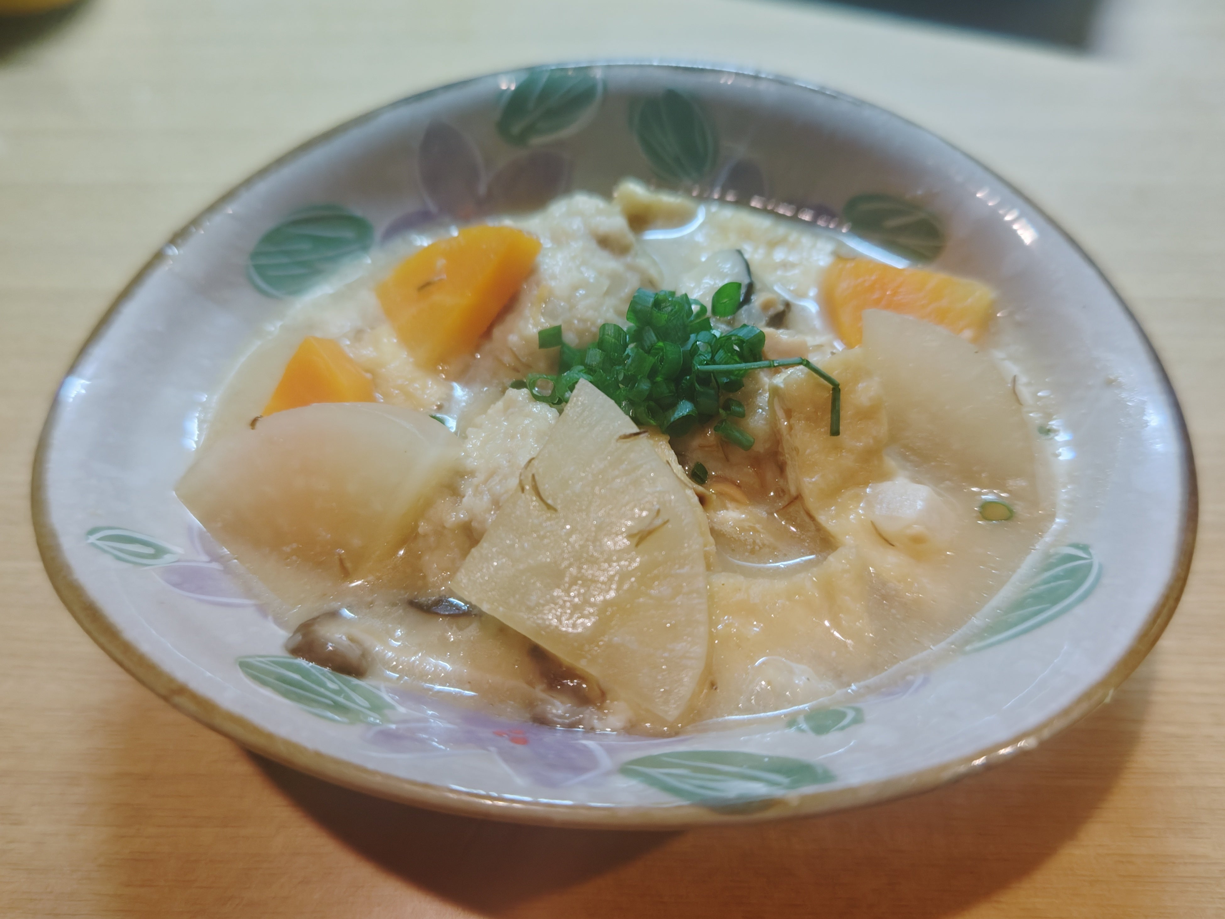 笑ひめ：はだか麦粉入り鶏つくねの麦味噌ちゃんこ汁