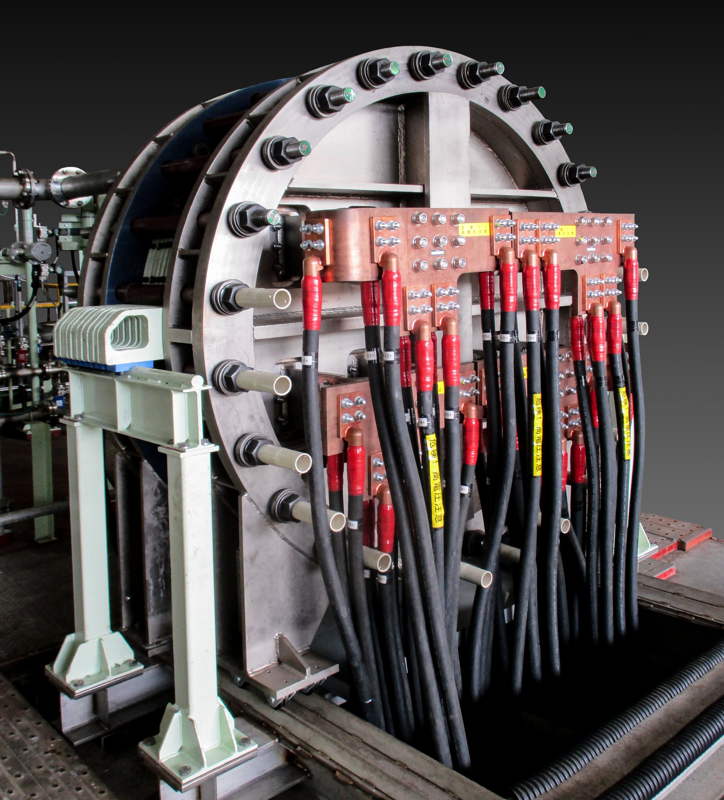 高圧AWEパイロット装置（トクヤマ）