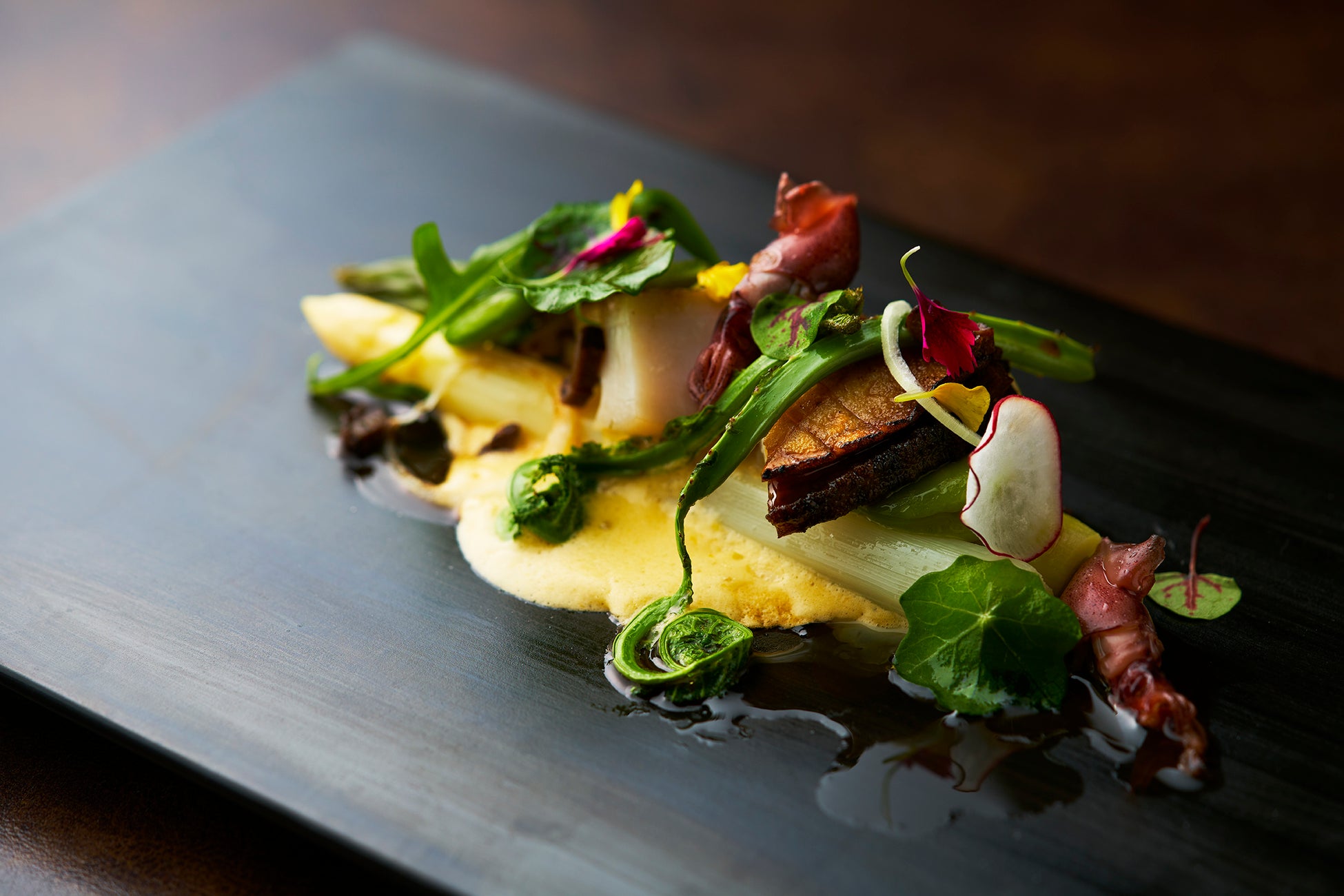 ワイン500本が揃う空間で 旬を感じるモダンフレンチ を愉しむ 22年4月21日北新地に Un Treize アントレーズ がグランドオープン 信和グループのプレスリリース ワイン500本が揃う空間で 旬を感じるモダンフレンチ を愉しむ 22年4月21日北新地に Un Treize アントレーズ がグランドオープン 信和グループのプレスリリース