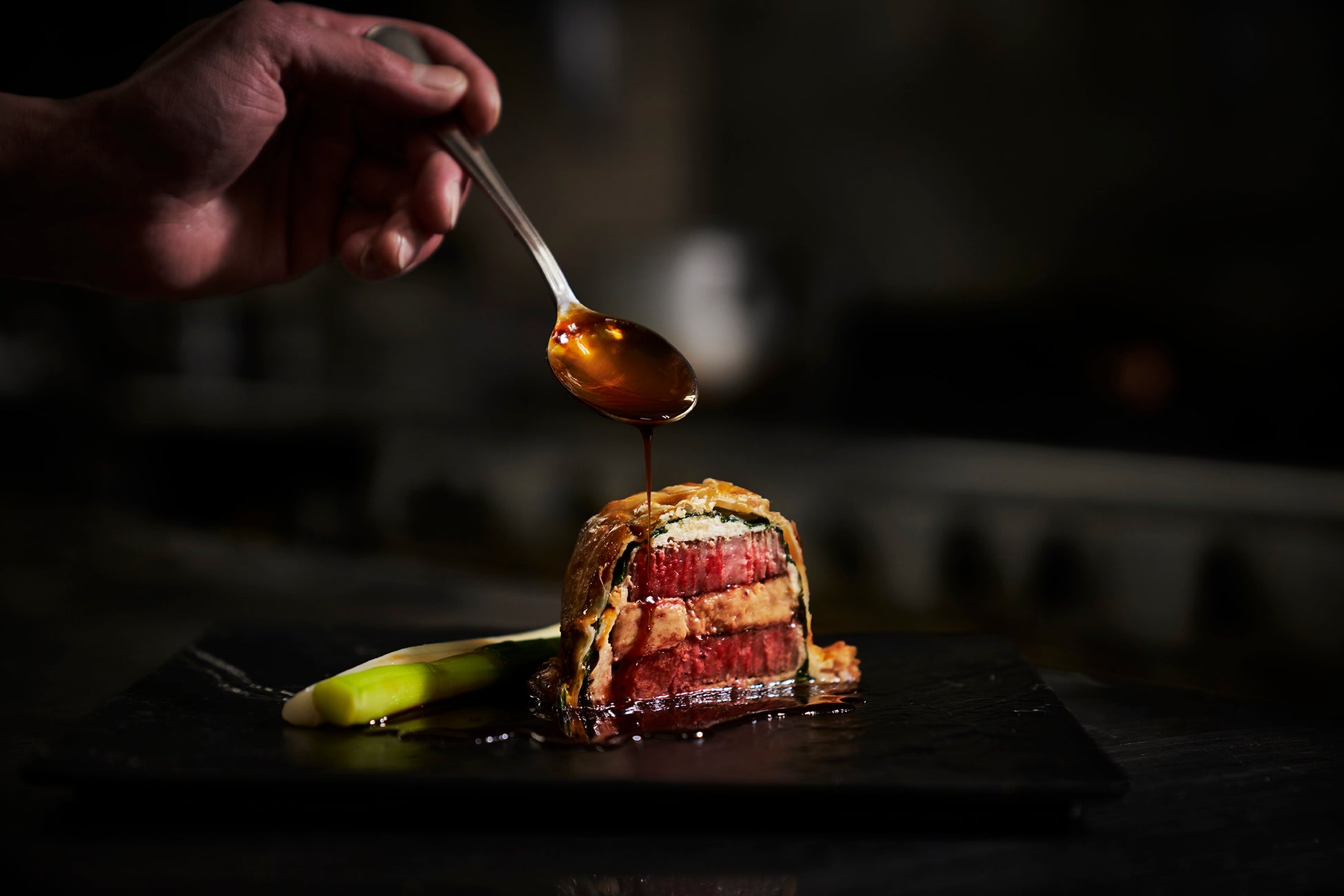 ワイン500本が揃う空間で 旬を感じるモダンフレンチ を愉しむ 22年4月21日北新地に Un Treize アントレーズ がグランドオープン 信和グループのプレスリリース ワイン500本が揃う空間で 旬を感じるモダンフレンチ を愉しむ 22年4月21日北新地に Un Treize アントレーズ がグランドオープン 信和グループのプレスリリース