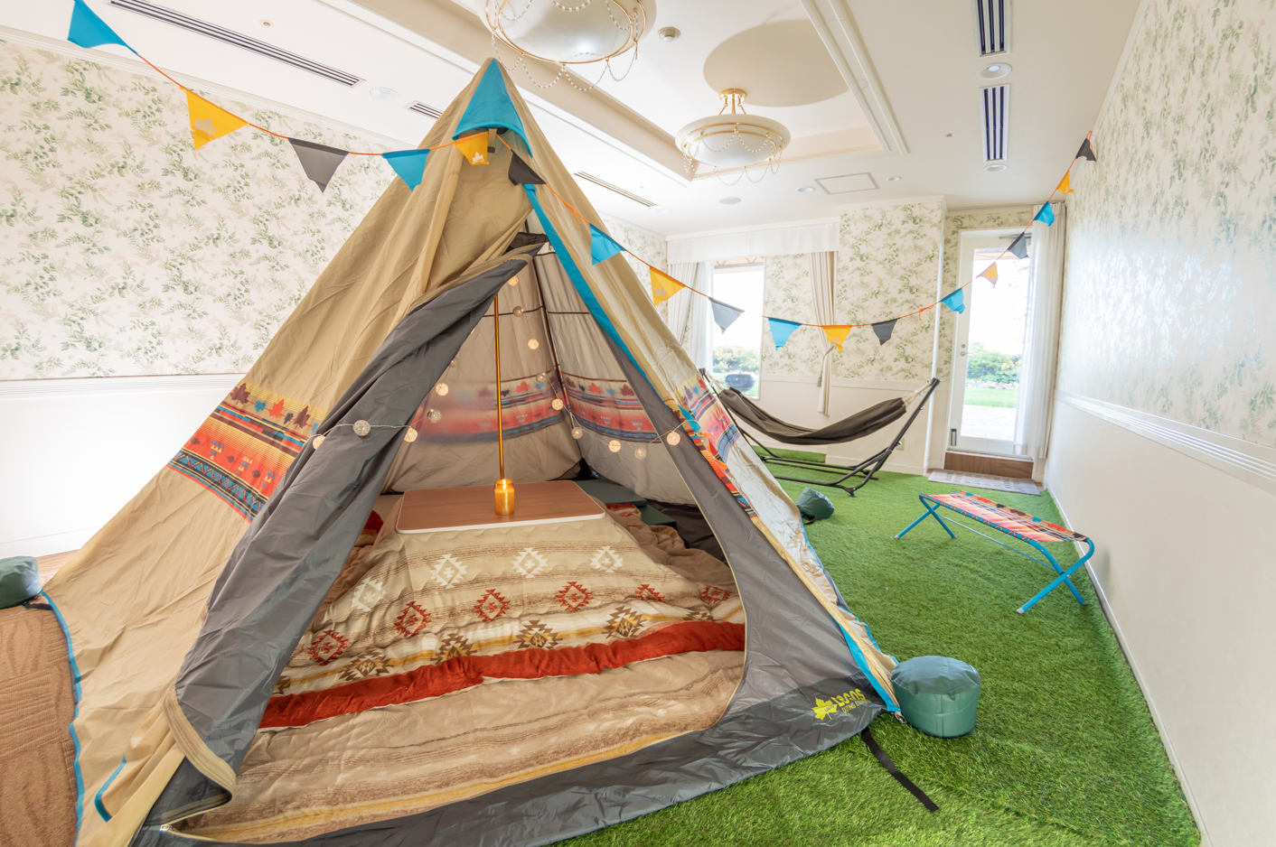 天空のテントルーム