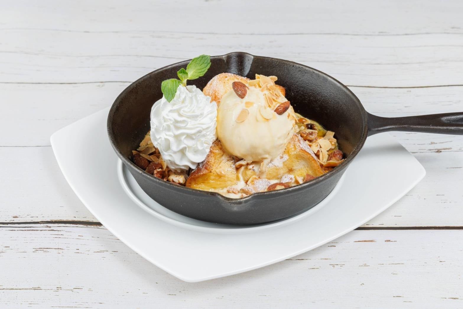 メープルナッツ　¥800