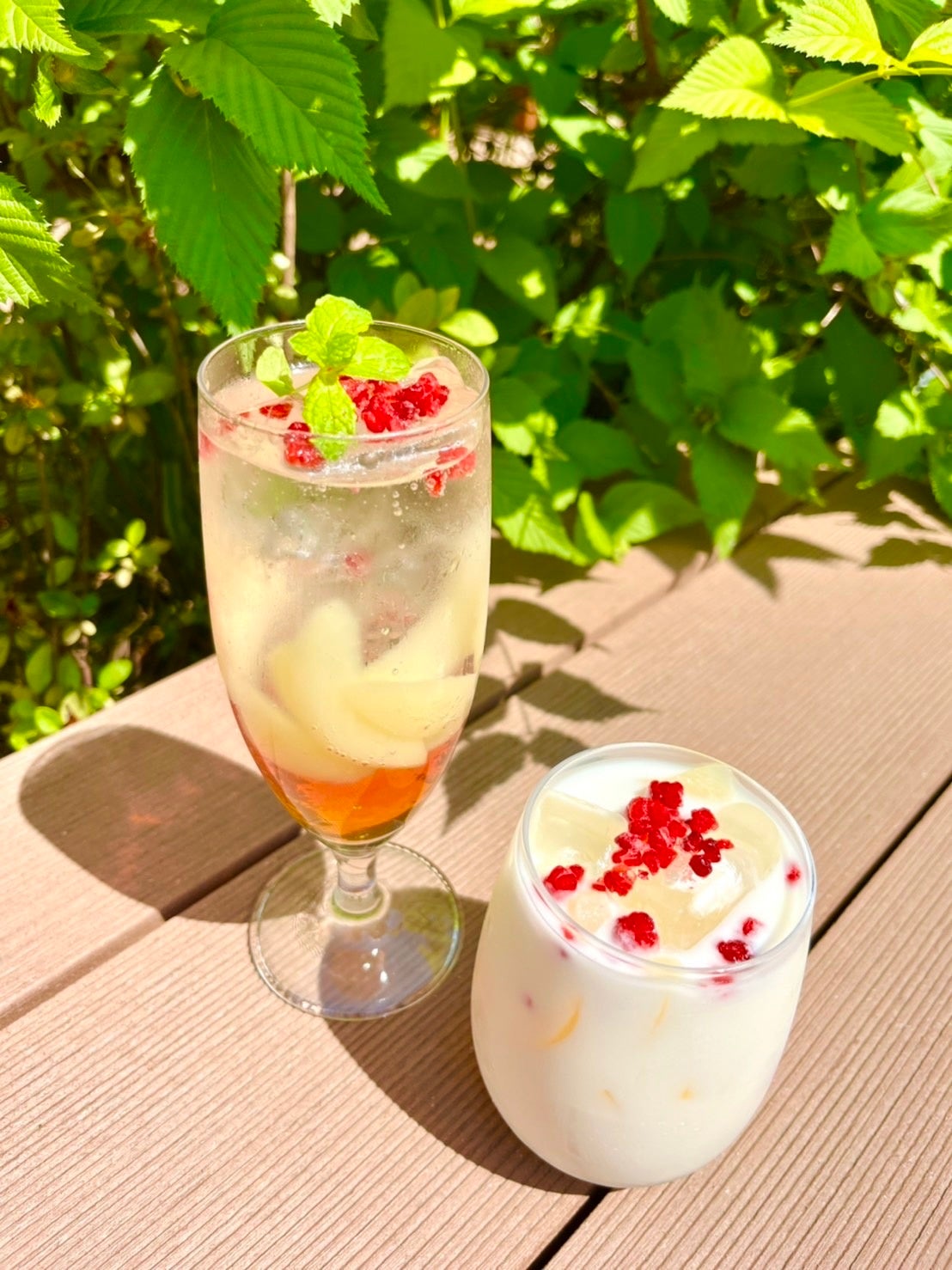 ピーチロゼソーダ／杏仁ピーチ