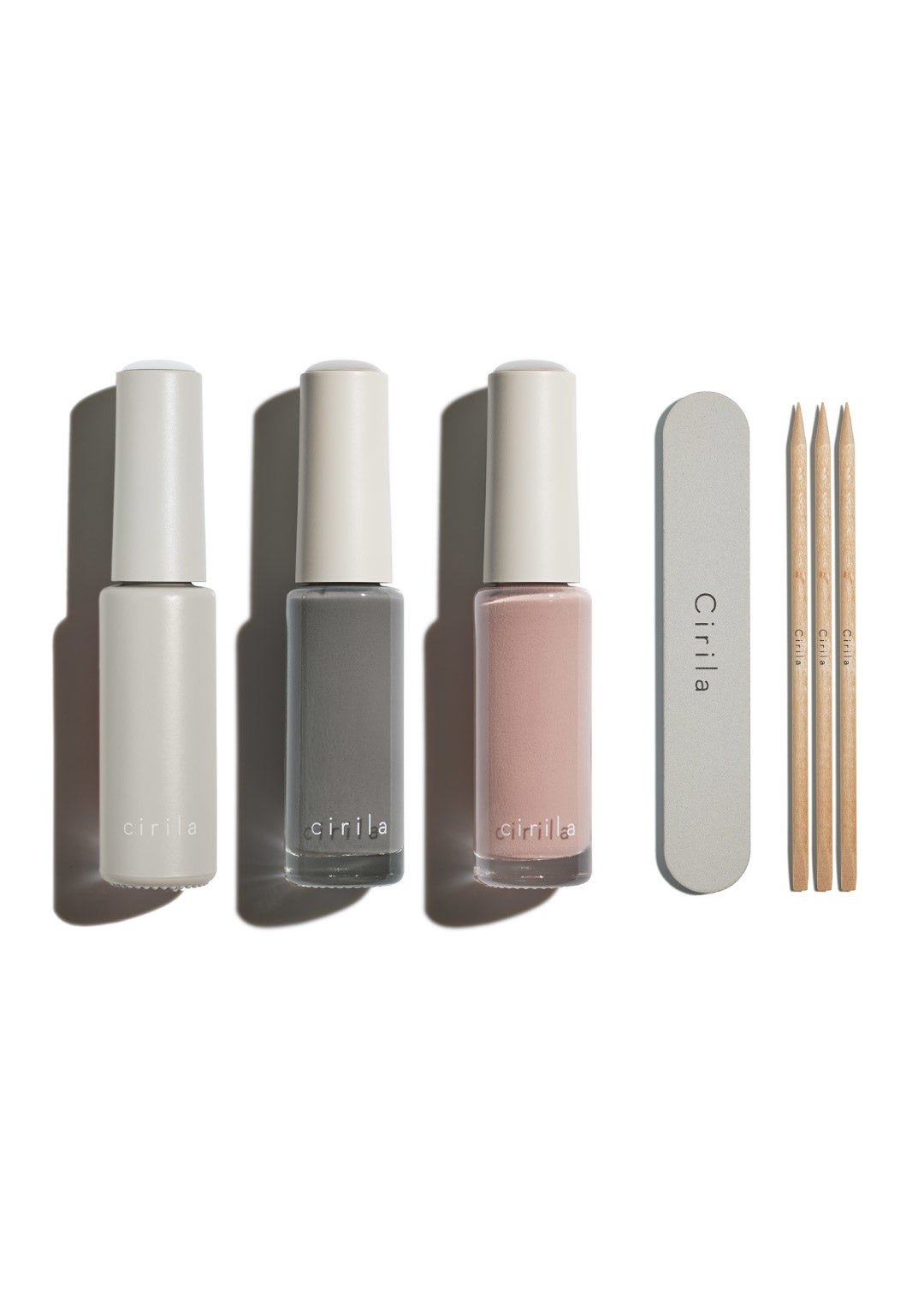 【美品】cirila ネイルケアセット ジェルネイルポリッシュ 爪にも世界にも優しい。ネイルブランド「cirila（シリラ）」から