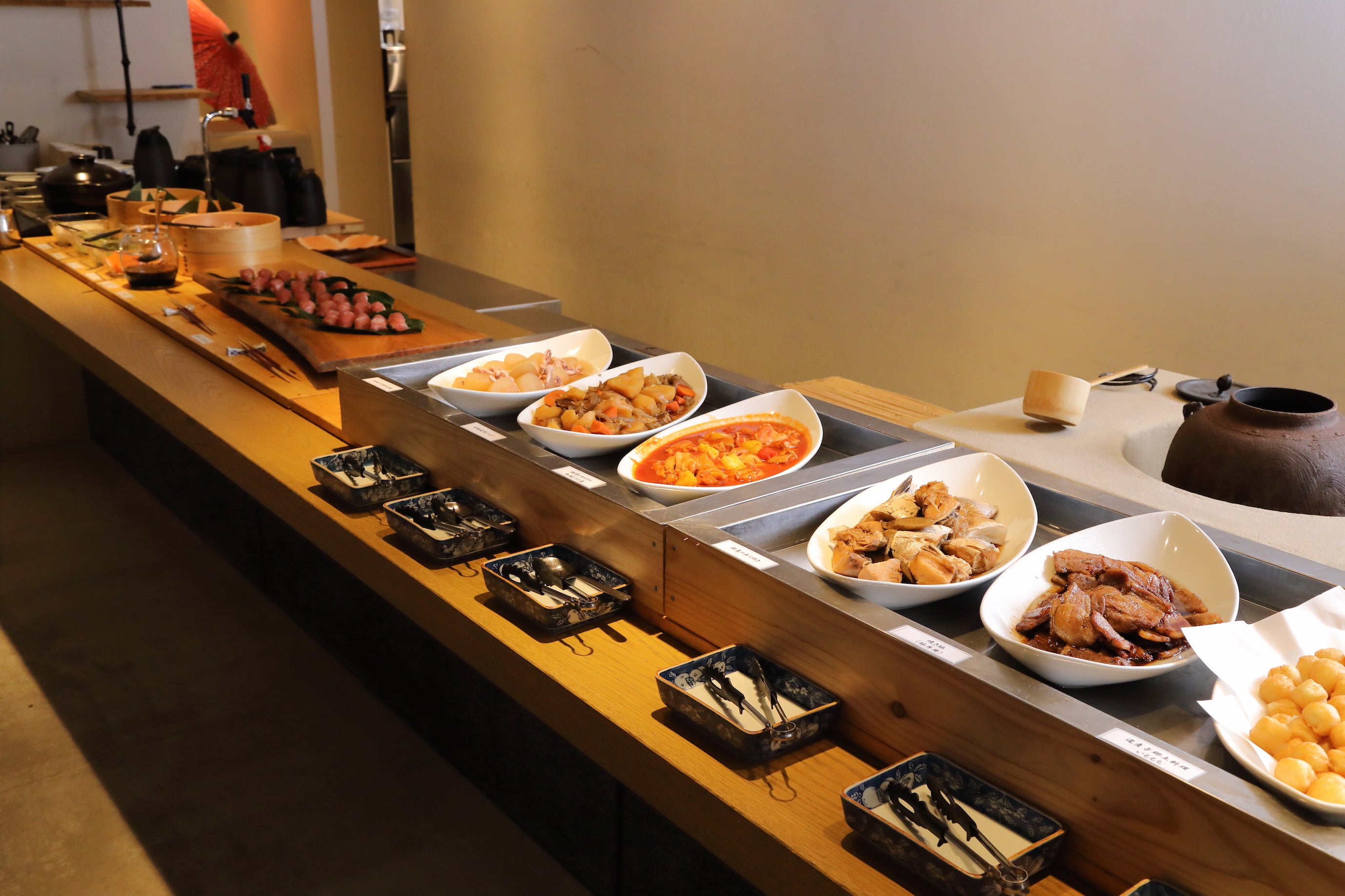 ビュッフェステーション