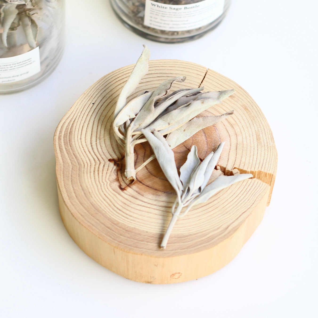 聖なる浄化ハーブ ホワイトセージ が新登場 お家での使い方や特徴など 半年で販売量9倍と急成長の浄化アイテムに新たに神聖な香り漂う ホワイトセージ が加わりさらにパワーアップ 株式会社greeneryのプレスリリース 聖なる浄化ハーブ ホワイトセージ が新登場 お家での使い方や特徴など 半年で販売量9倍と急成長の浄化アイテムに新たに神聖な香り漂う ホワイトセージ が加わりさらにパワーアップ 株式会社greeneryのプレスリリース