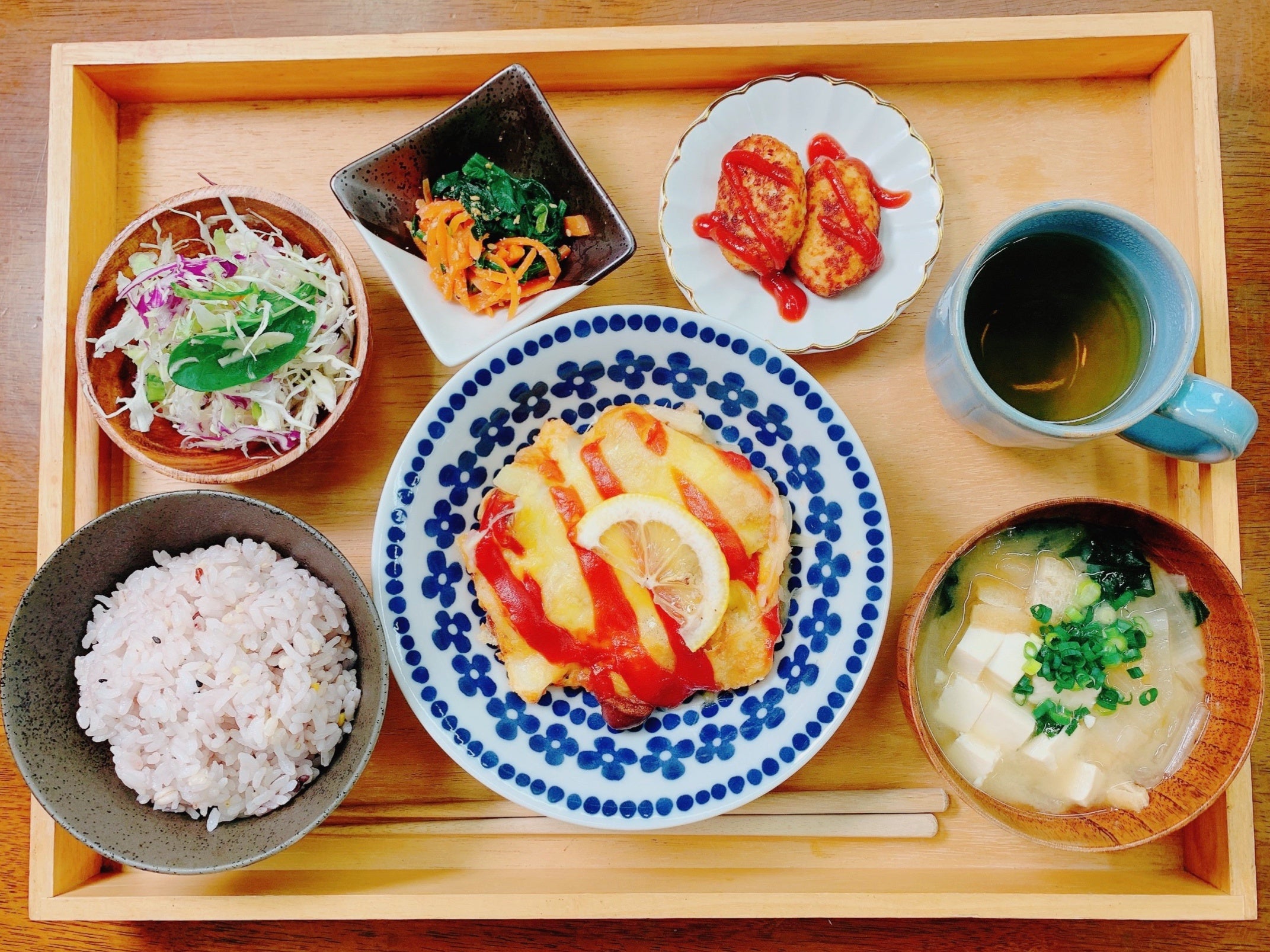 旬の食材を使った日替わりメニュー