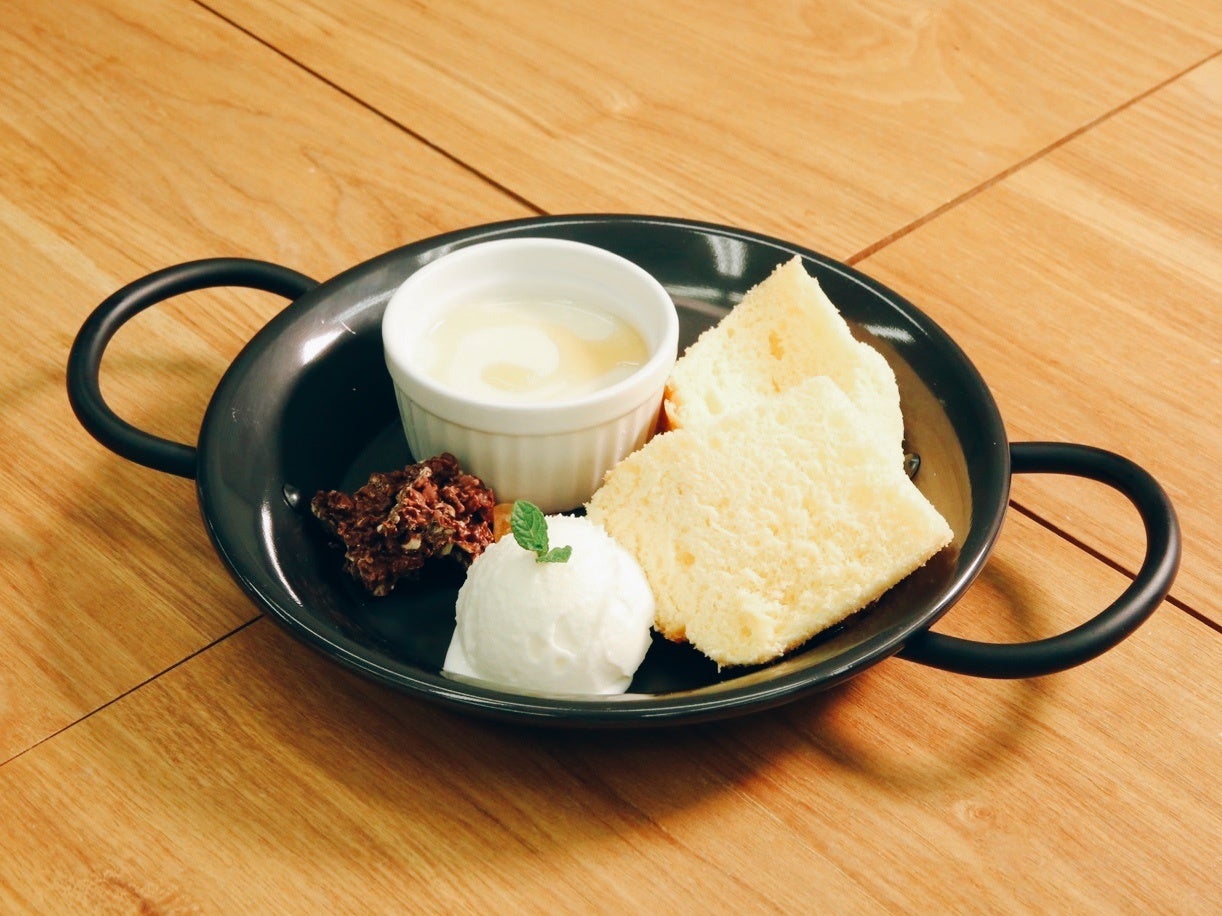 デザートプレート(シフォンケーキ)