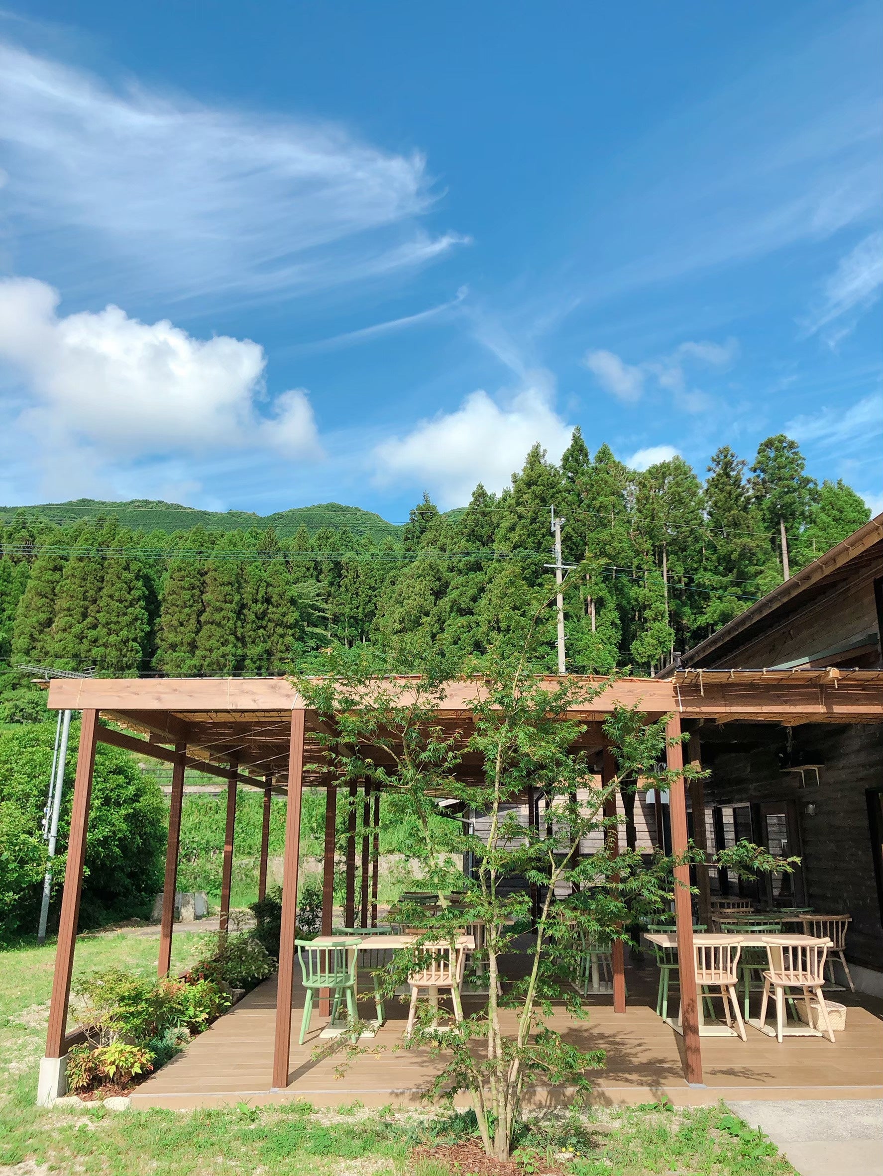 五ケ山豆腐テラス席