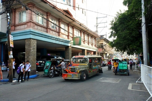マニラの街角でも