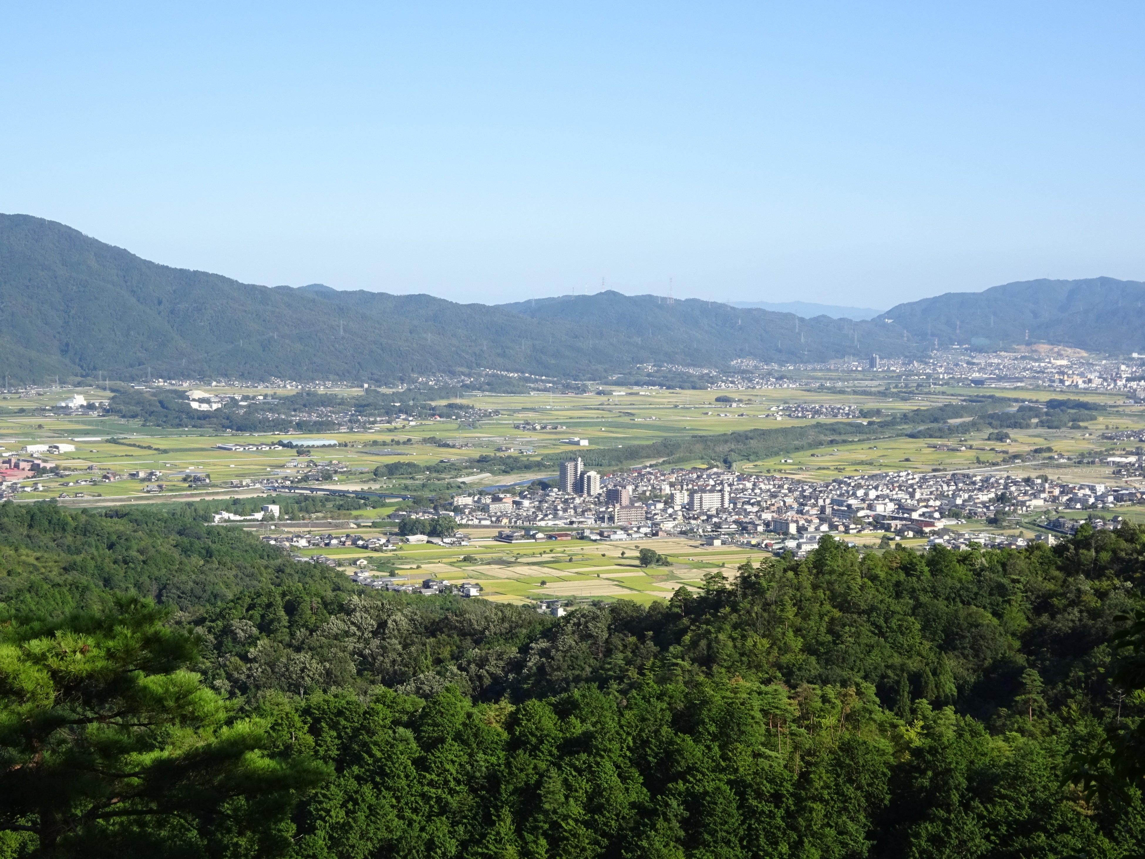 八木城本丸からの遠景