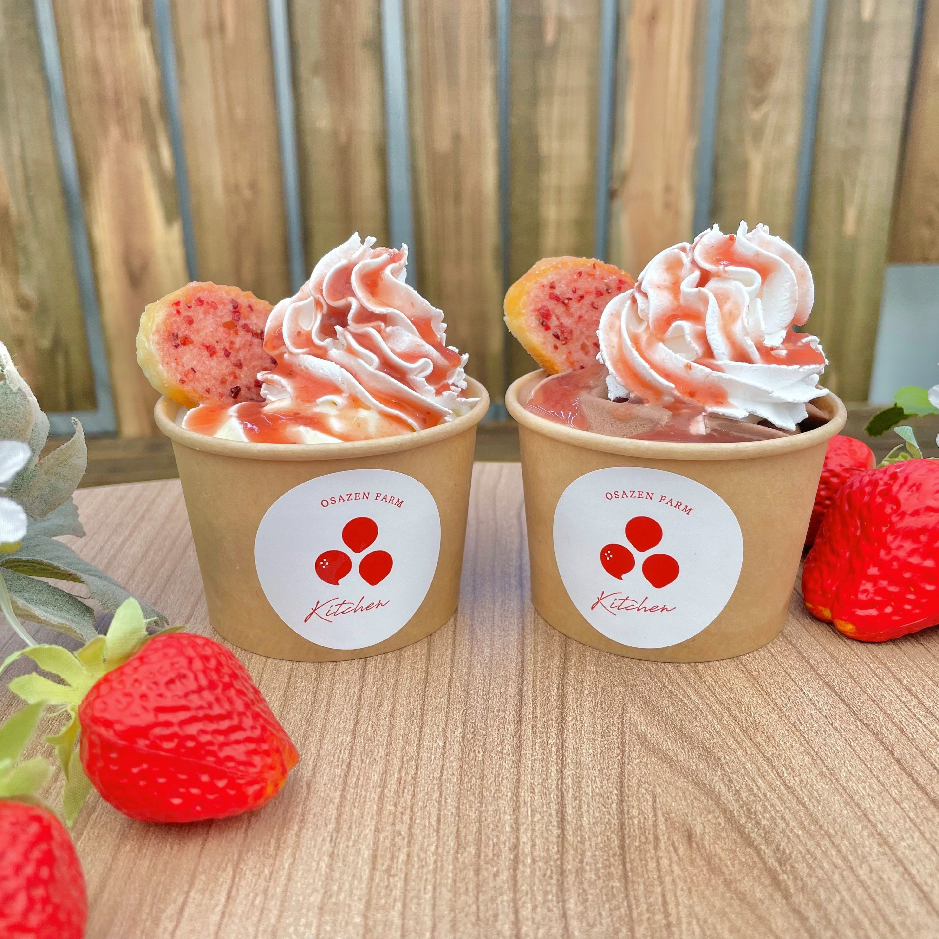 いちごのミニパフェ