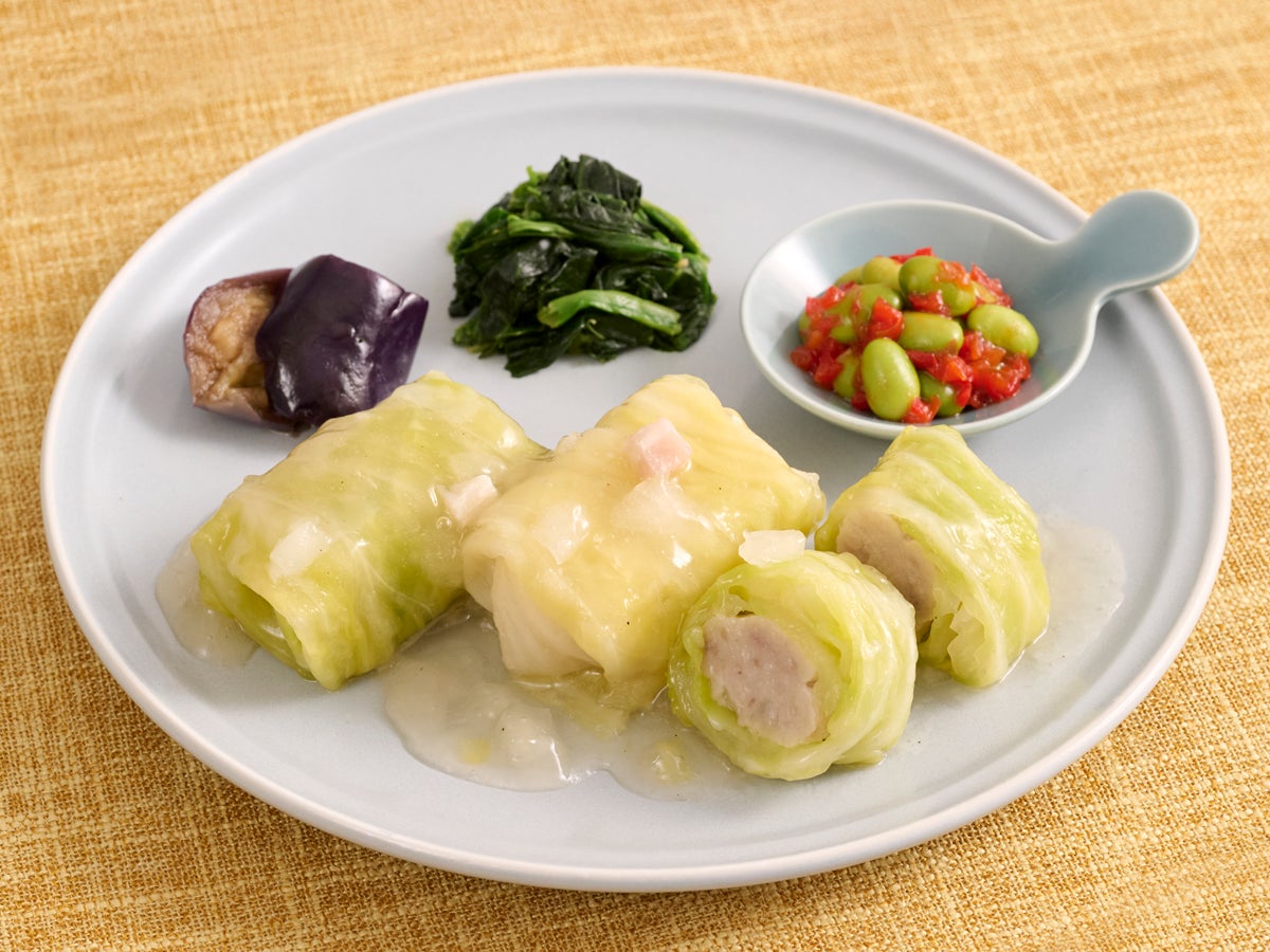 冬の食卓を彩るあったかメニュー「とろ〜りコンソメのロール 冬の食卓を彩るあったかメニュー「とろ〜りコンソメのロール