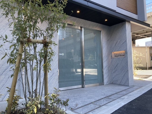 ＜エントランス＞